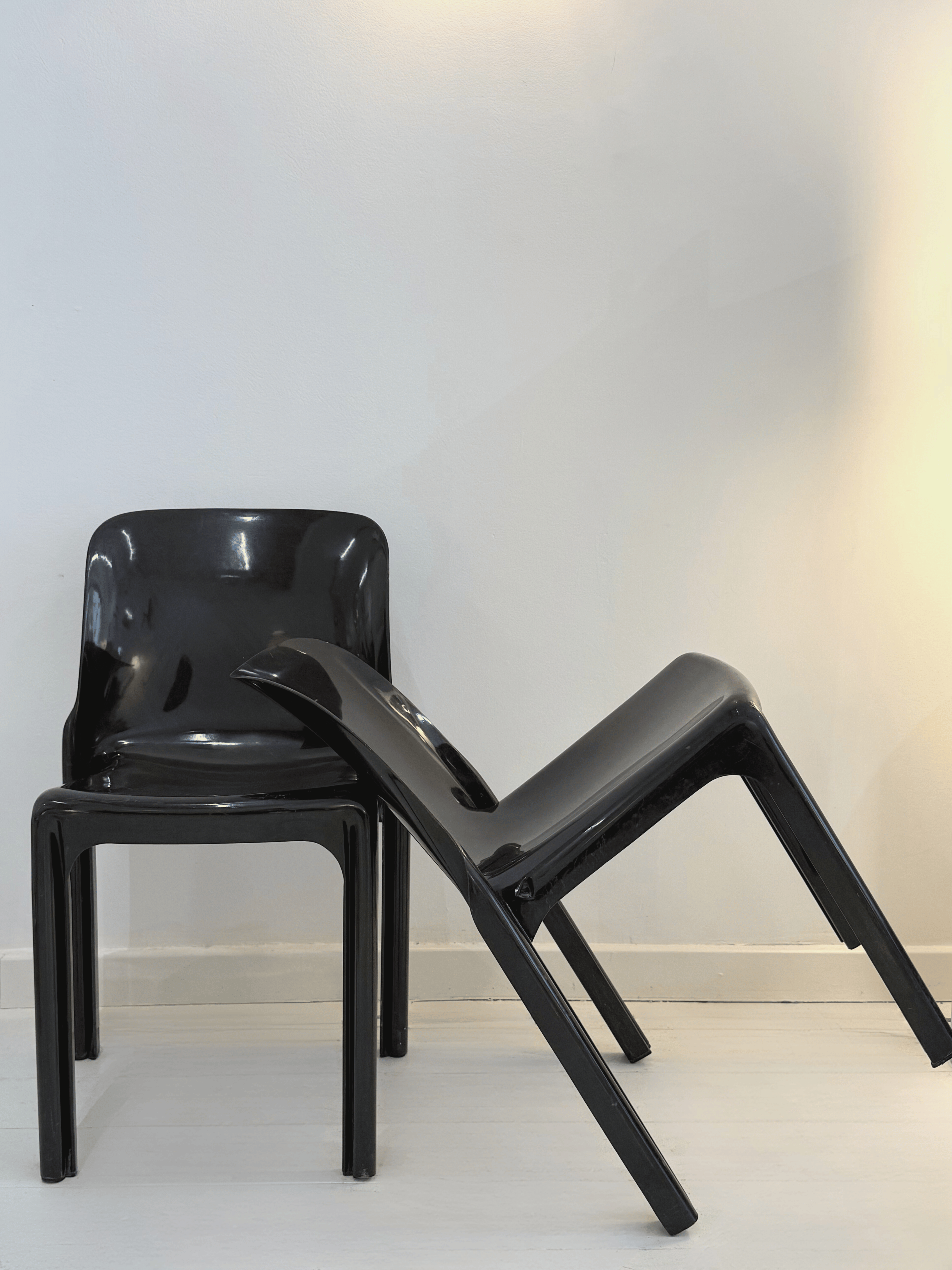 Pair of “Selene” chairs, Vico Magistretti, Artemide, 1968 – 1970s