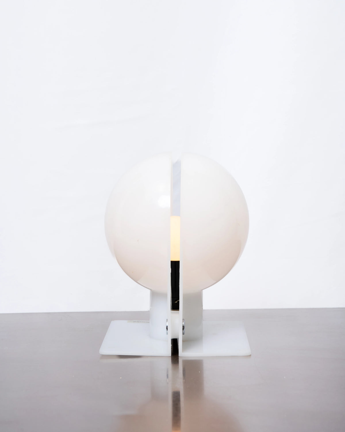 Lampe à poser "Sirio", Guzzini, 1970s