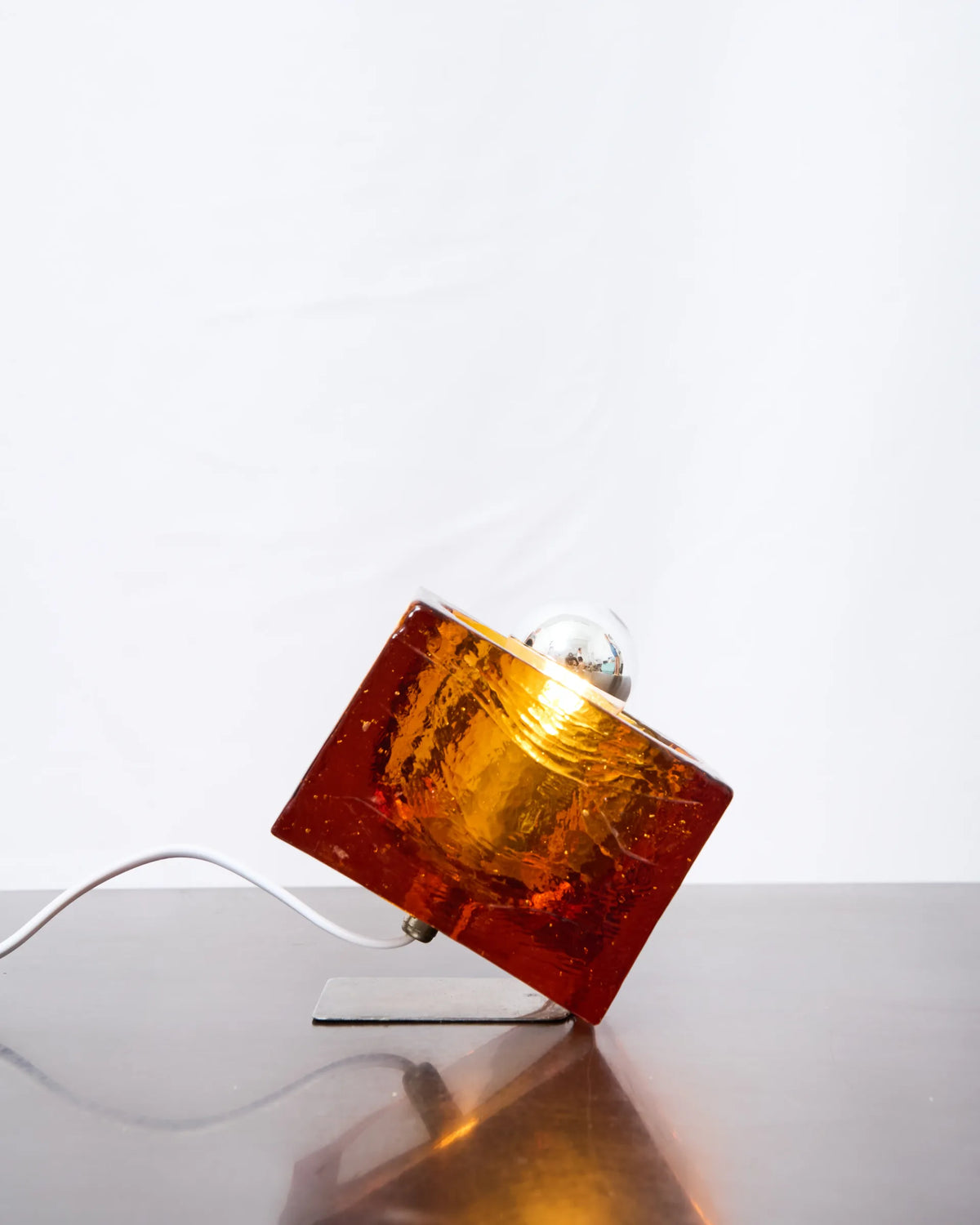 Lampe de table cubique "Coca" en verre de murano, Italie, 1970s