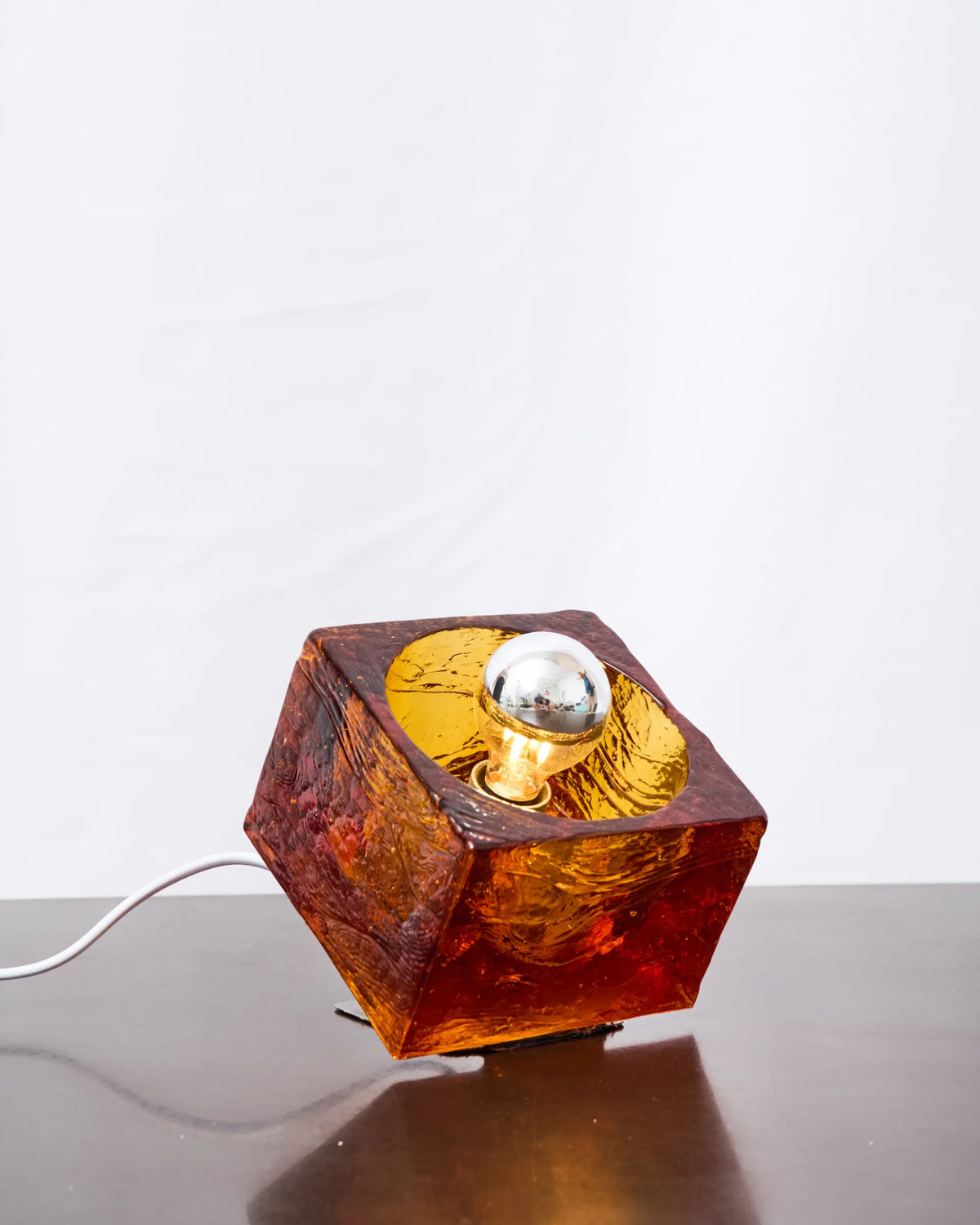 Lampe de table cubique "Coca" en verre de murano, Italie, 1970s