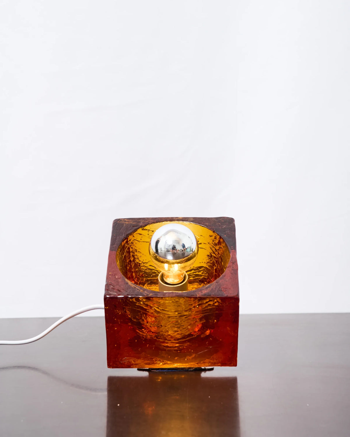 Lampe de table cubique "Coca" en verre de murano, Italie, 1970s