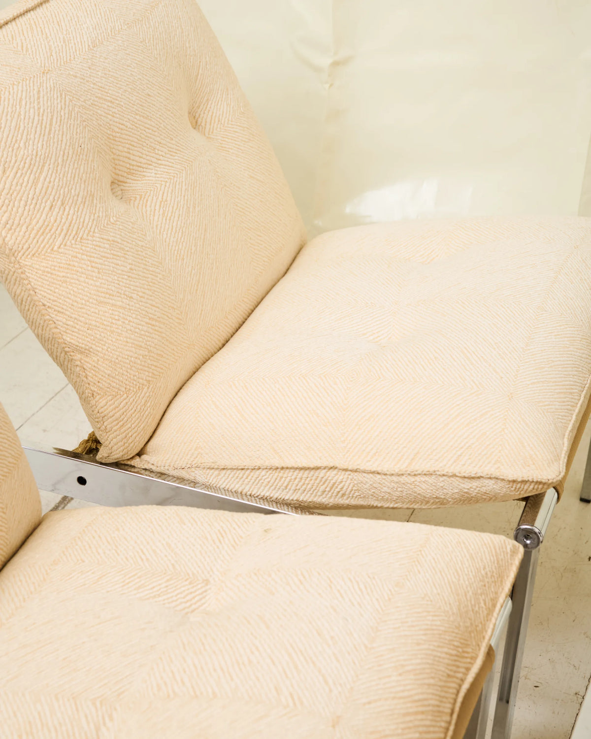 Beige lounge chair with chrome frame (1 of 2), Italy, 1980s