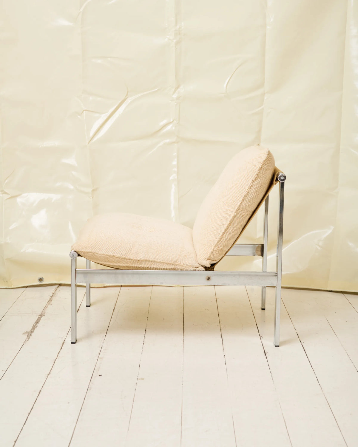Beige lounge chair with chrome frame (1 of 2), Italy, 1980s