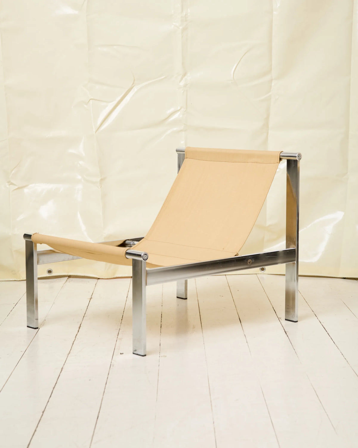 Beige lounge chair with chrome frame (1 of 2), Italy, 1980s