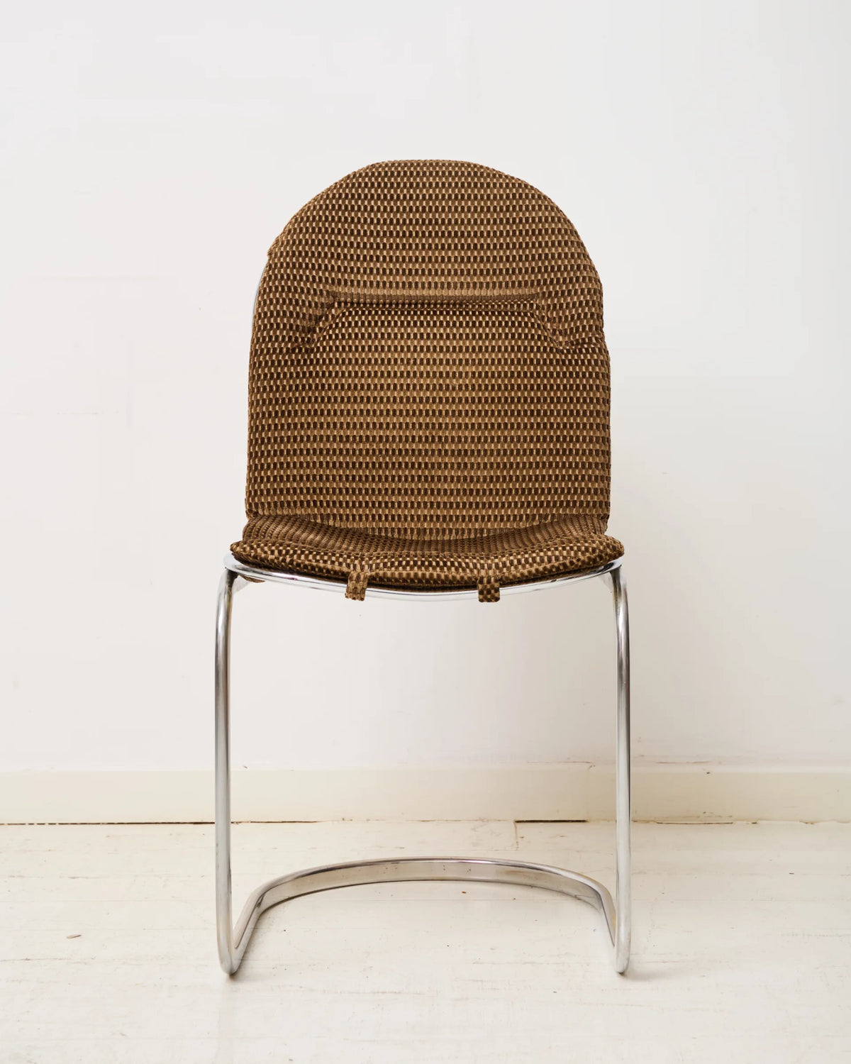 Chaise en chrome (1 sur 5), attribuée à Willy Rizzo, Italie, 1970s