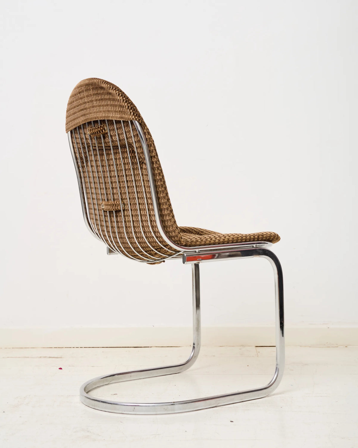 Chaise en chrome (1 sur 5), attribuée à Willy Rizzo, Italie, 1970s