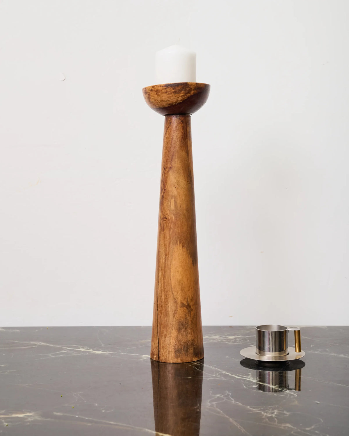 Sculptural light turned wood candlestick, 1940-1950