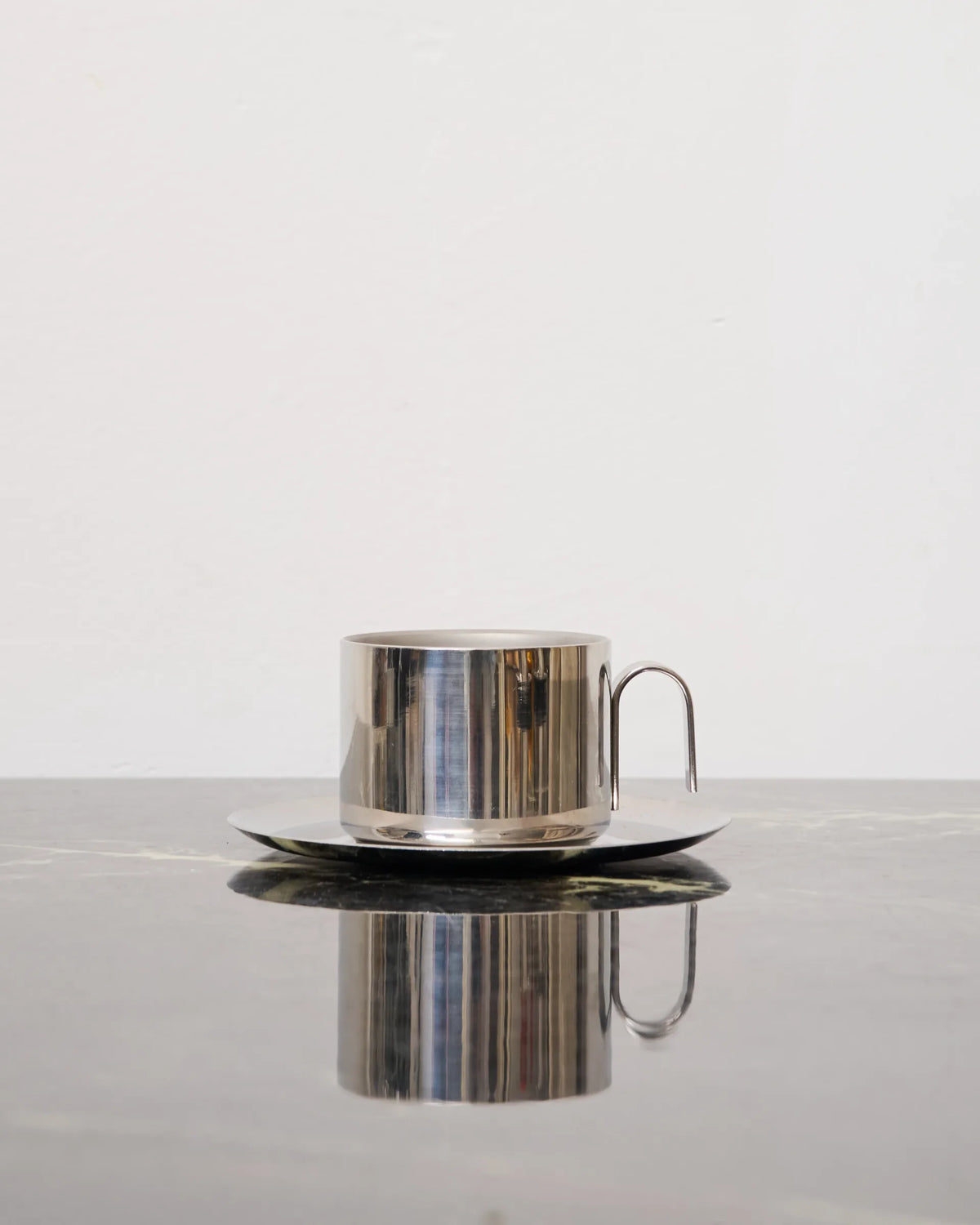 Six cups, Italweber, 18-10 stainless steel, 1970s
