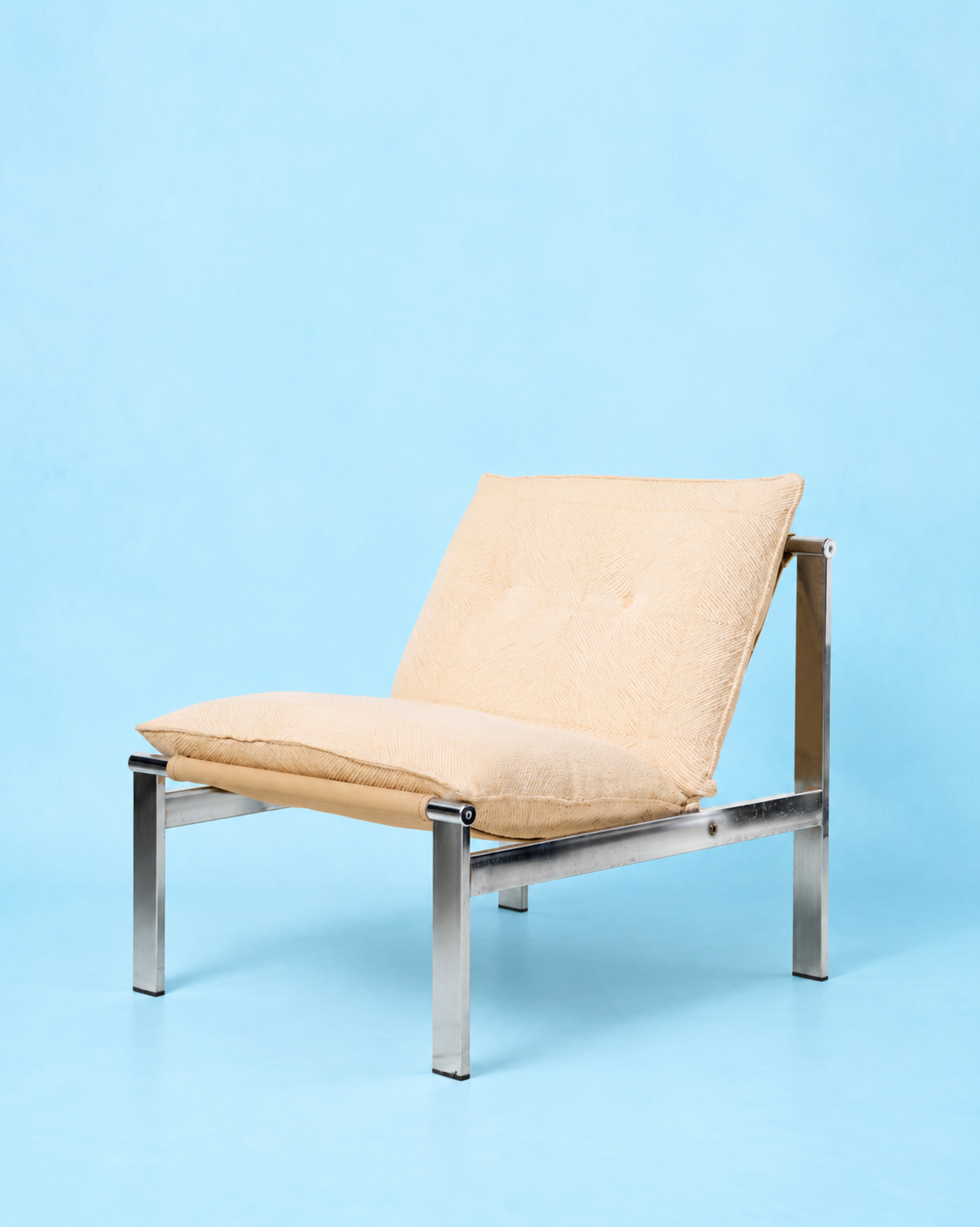 Beige lounge chair with chrome frame (1 of 2), Italy, 1980s