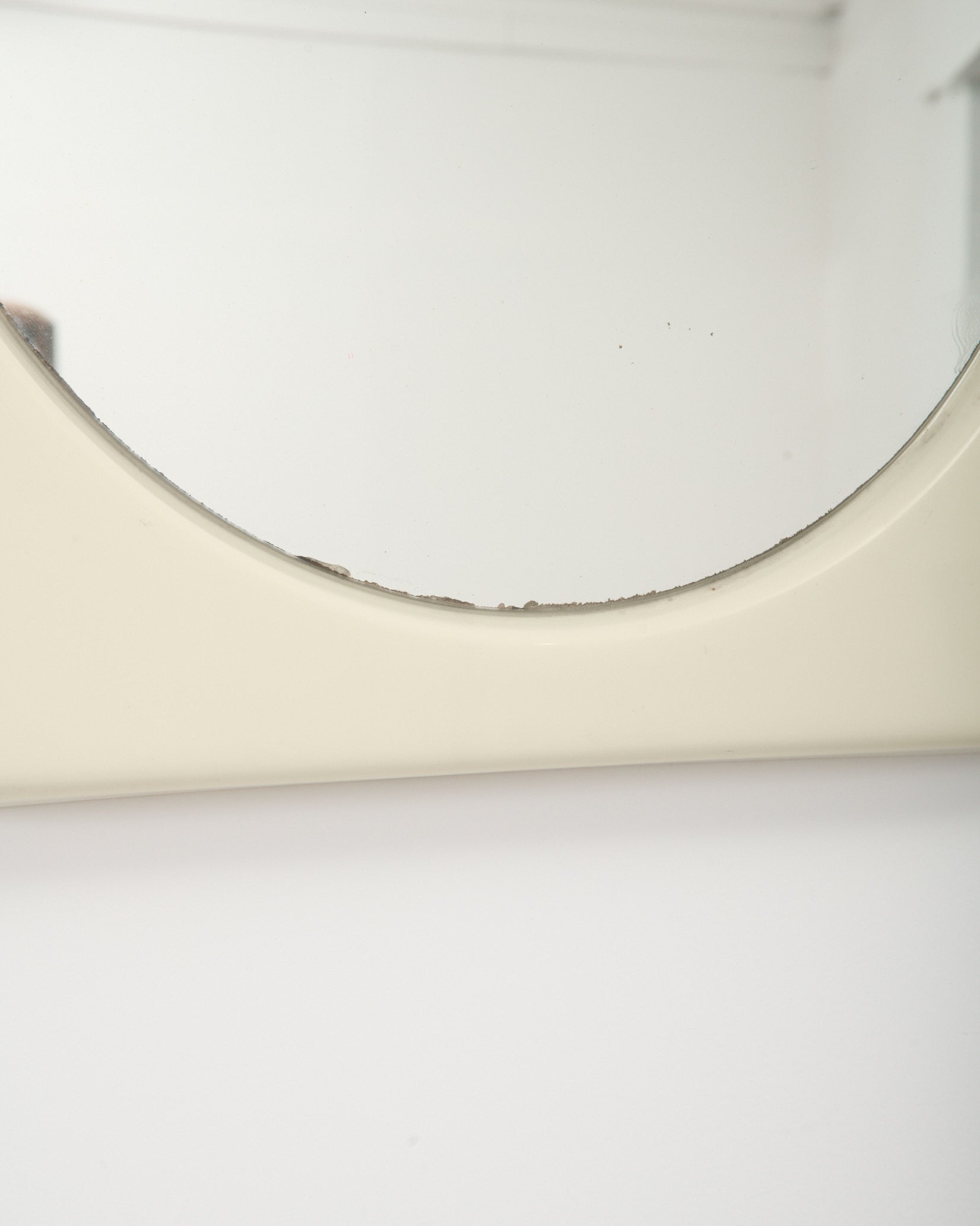 Cream Space Age Mirror, 1970-1980