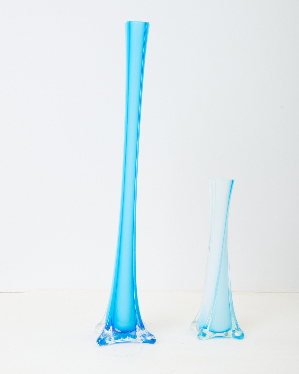 Grand soliflore Murano bleu, 1970s