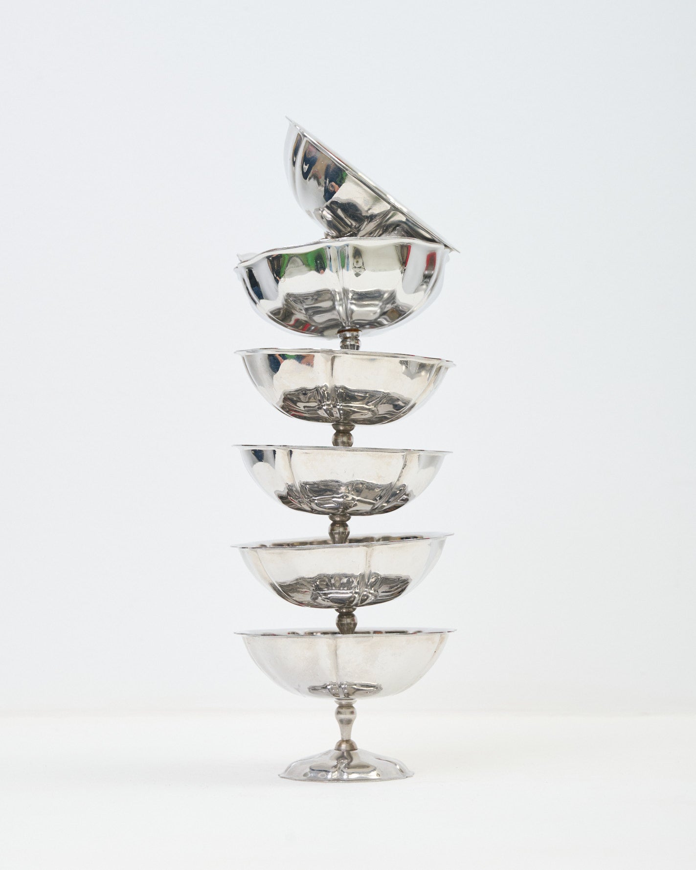 Coupes à dessert dentelées avec pied, 1970s