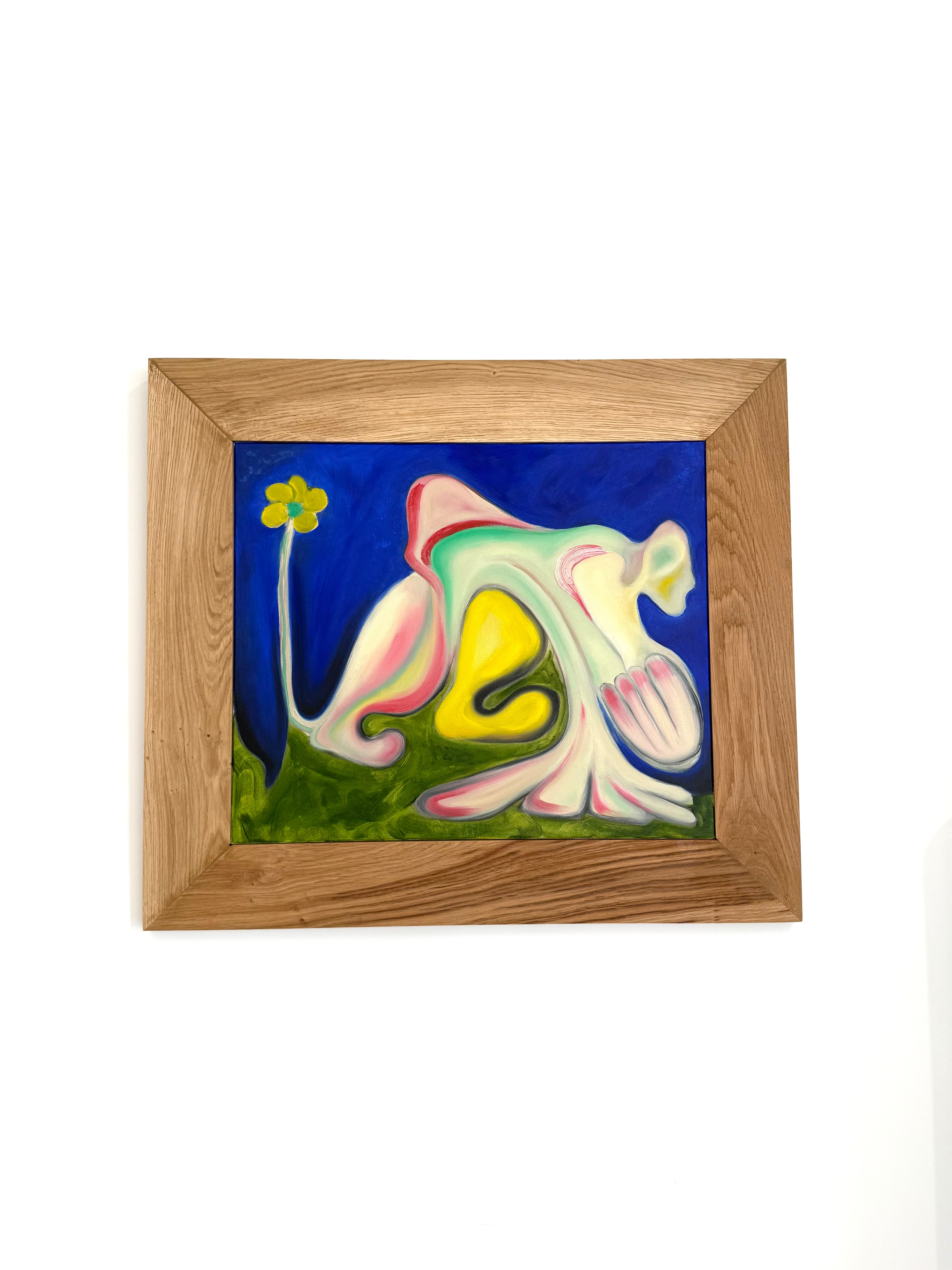 « Drapeaux à la fleur verte sur toute petite montagne », Sol Cattino, 2025