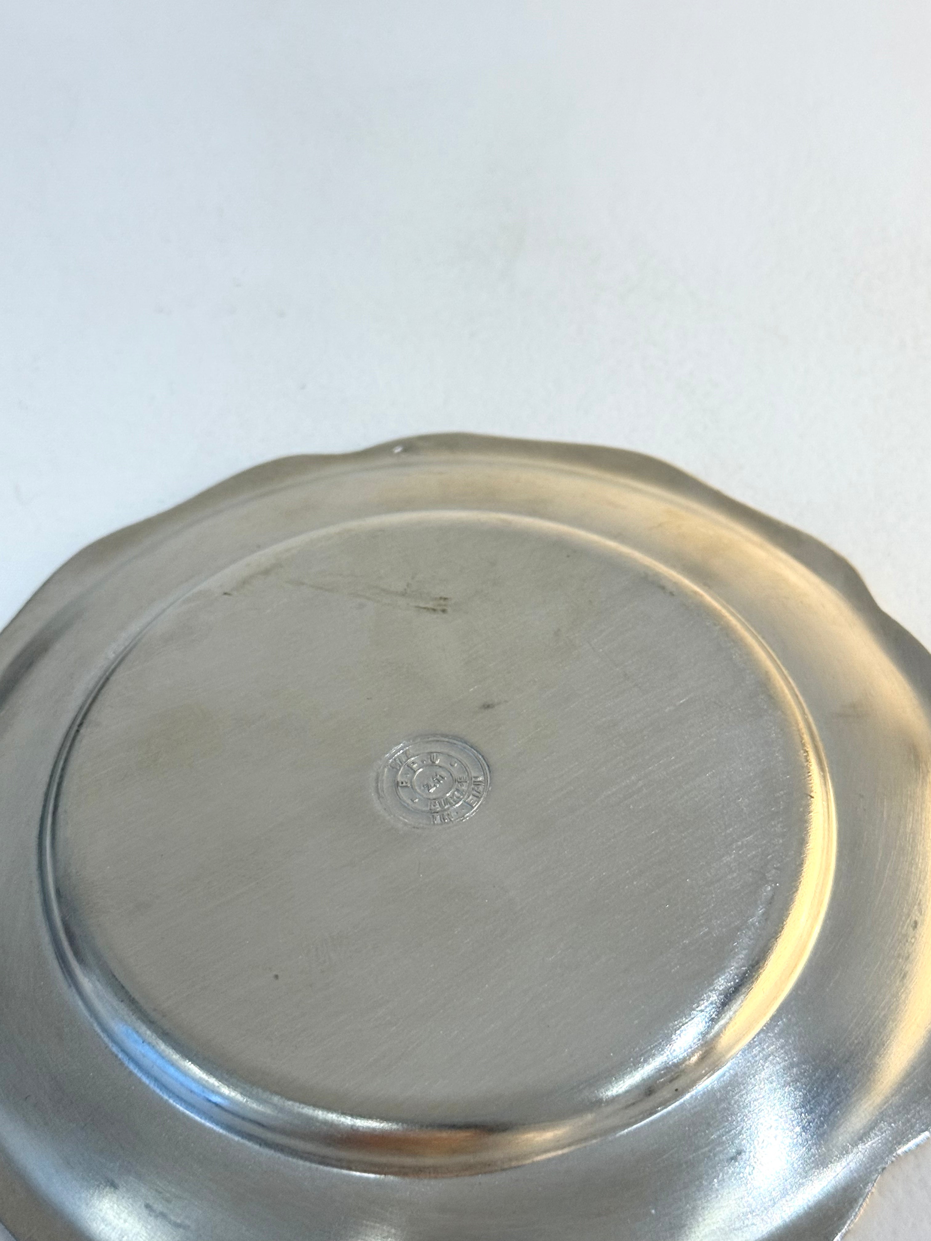 Dessous de bouteille en étain