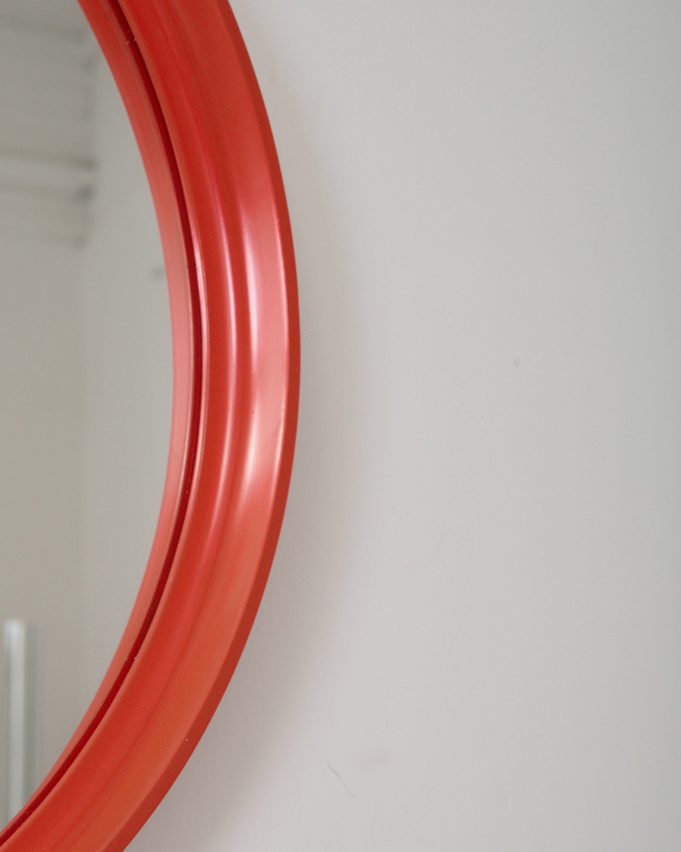 Miroir en bois rouge, 1960-1970