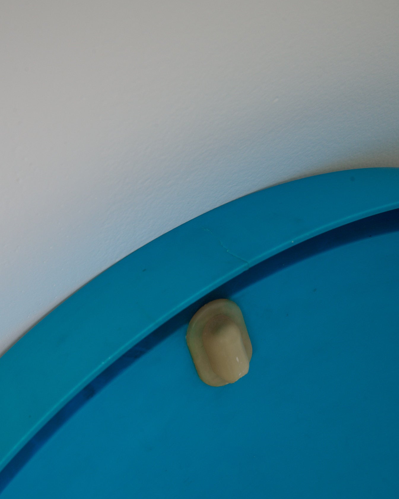 Miroir rond bleu, 1970s