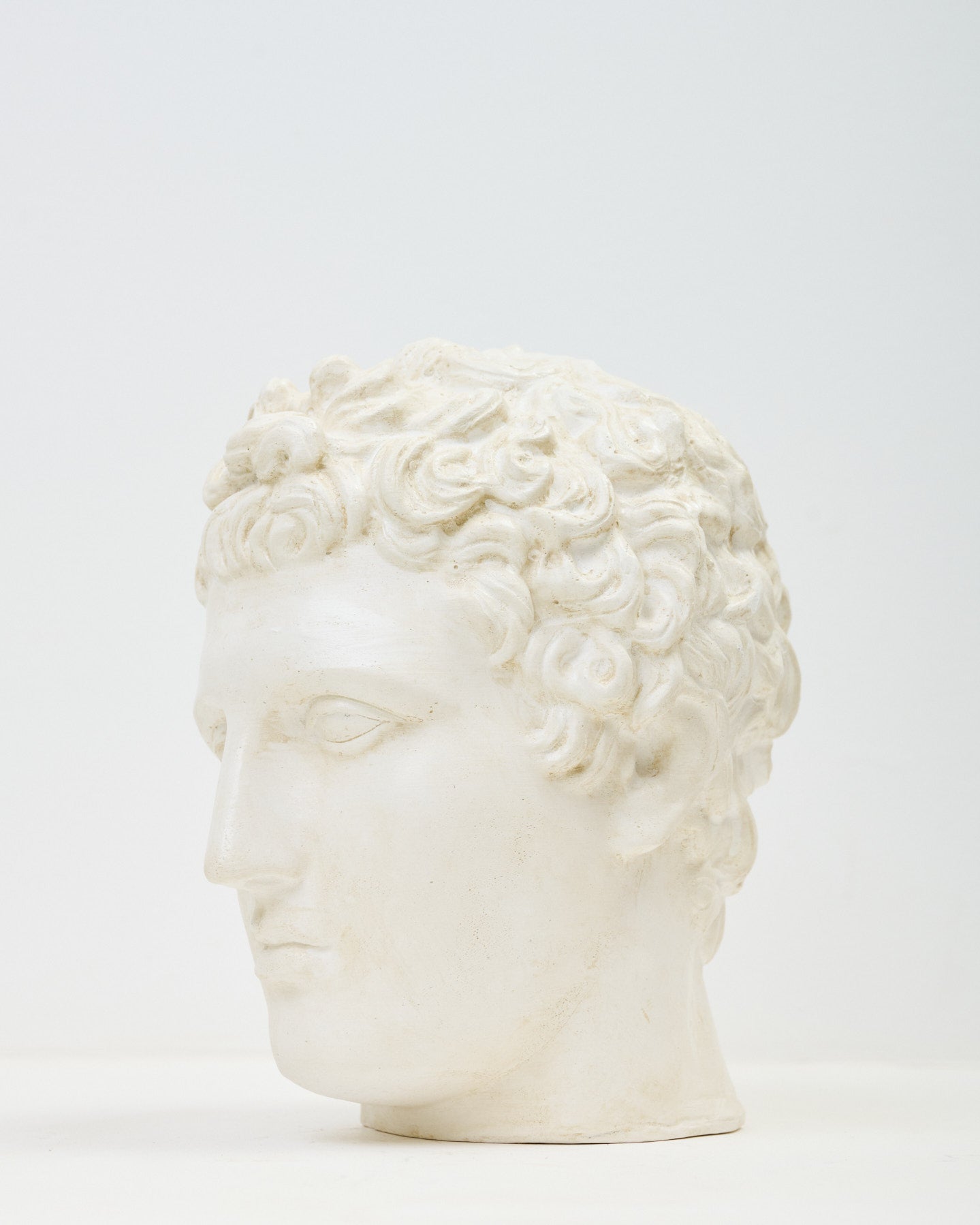 Tête d’Eros, Italie