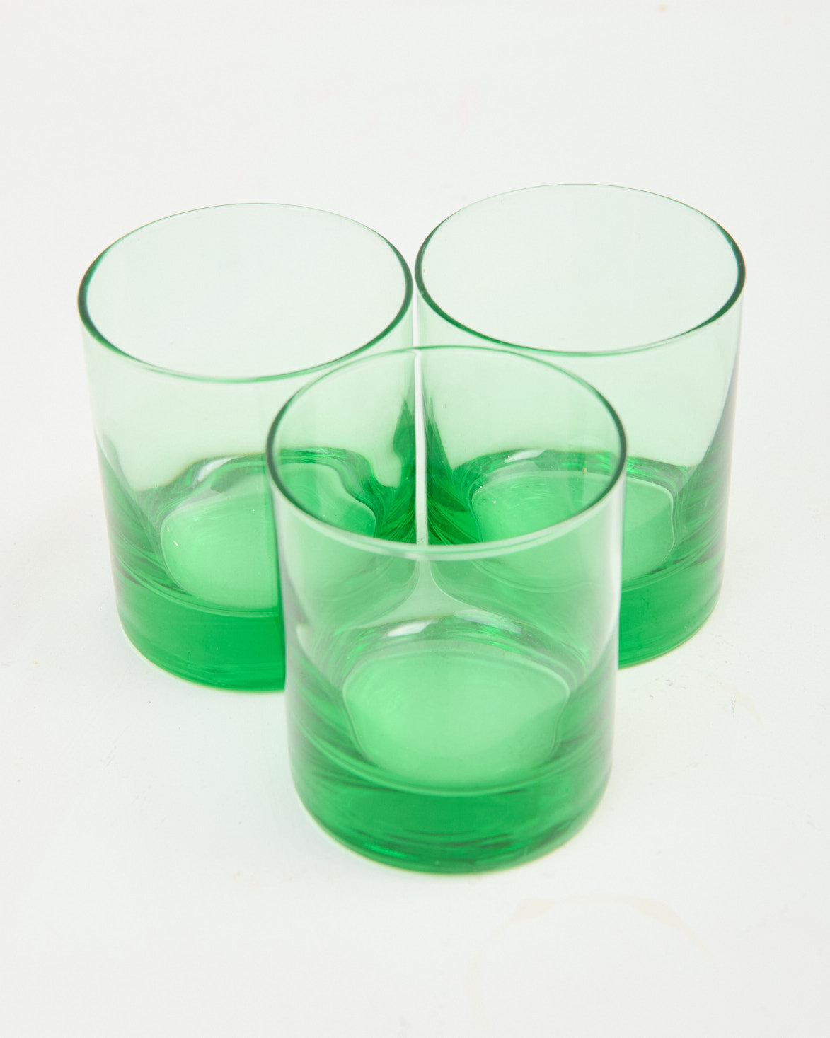 Verres à eau verts