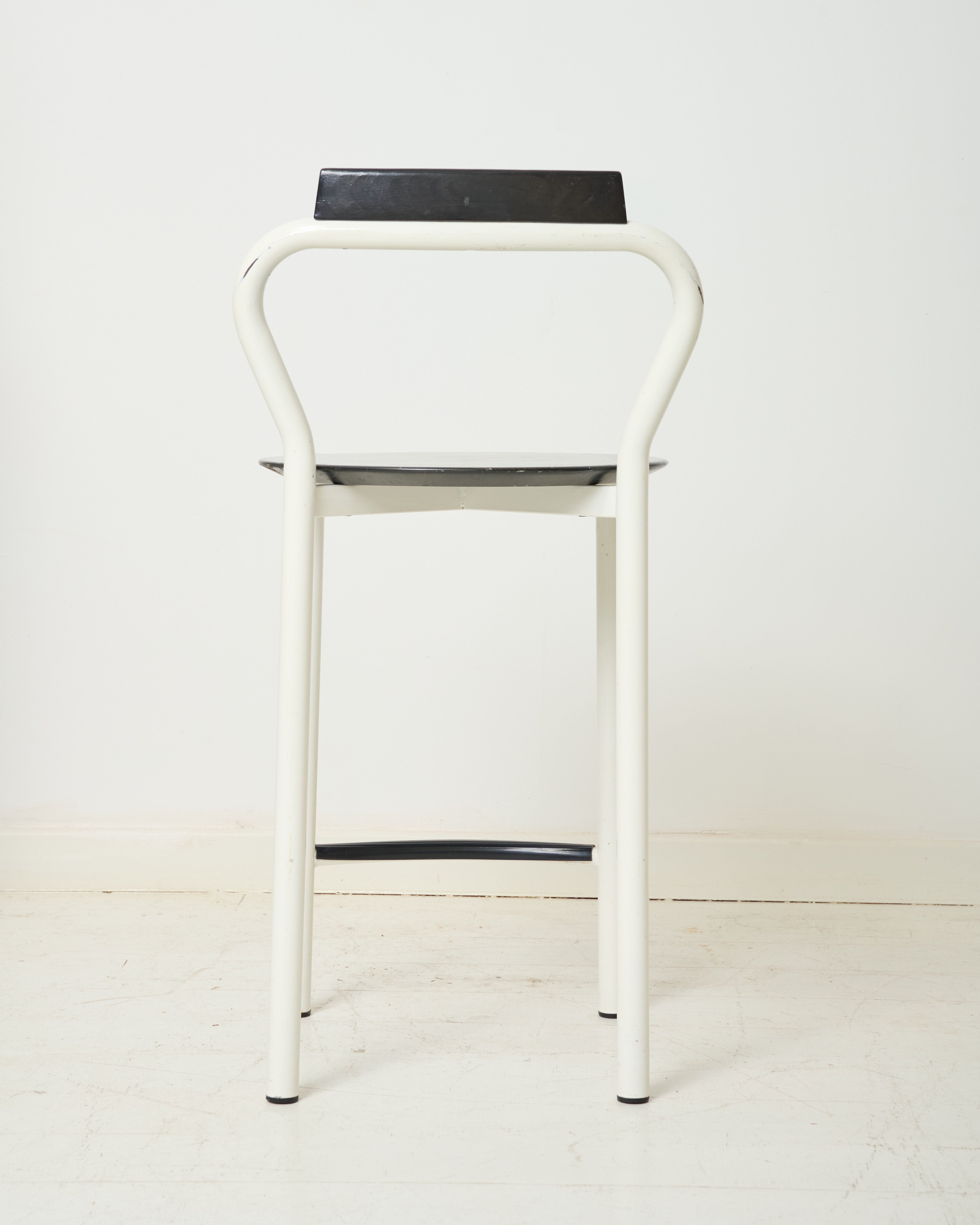 Duo de chaises hautes post-moderne, 1980s