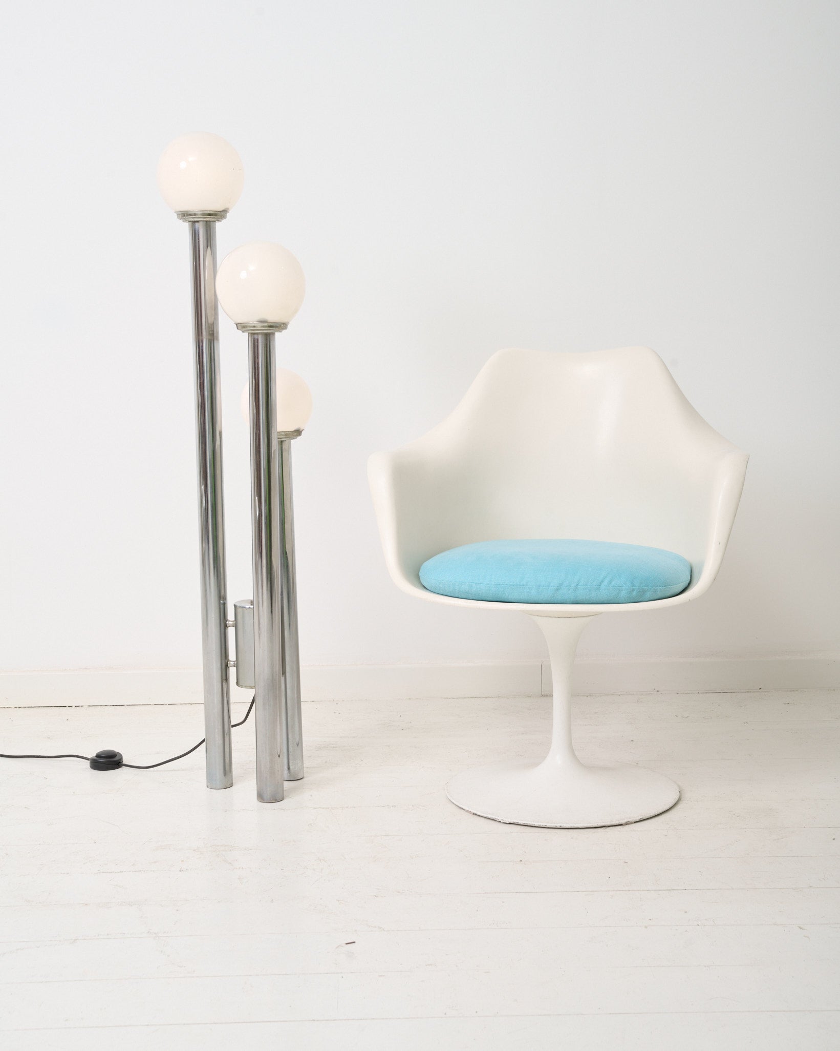 Lampadaire trio d'opalines, Space age, 1960s