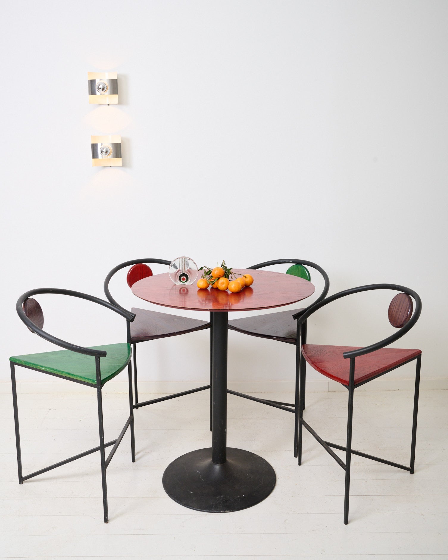 Chaises de bar (4), Memphis, 1980