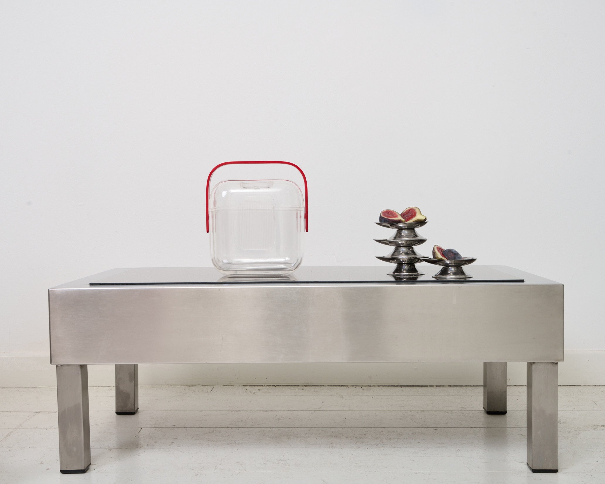 Ensemble table basse et desserte en acier brossé, 1980s