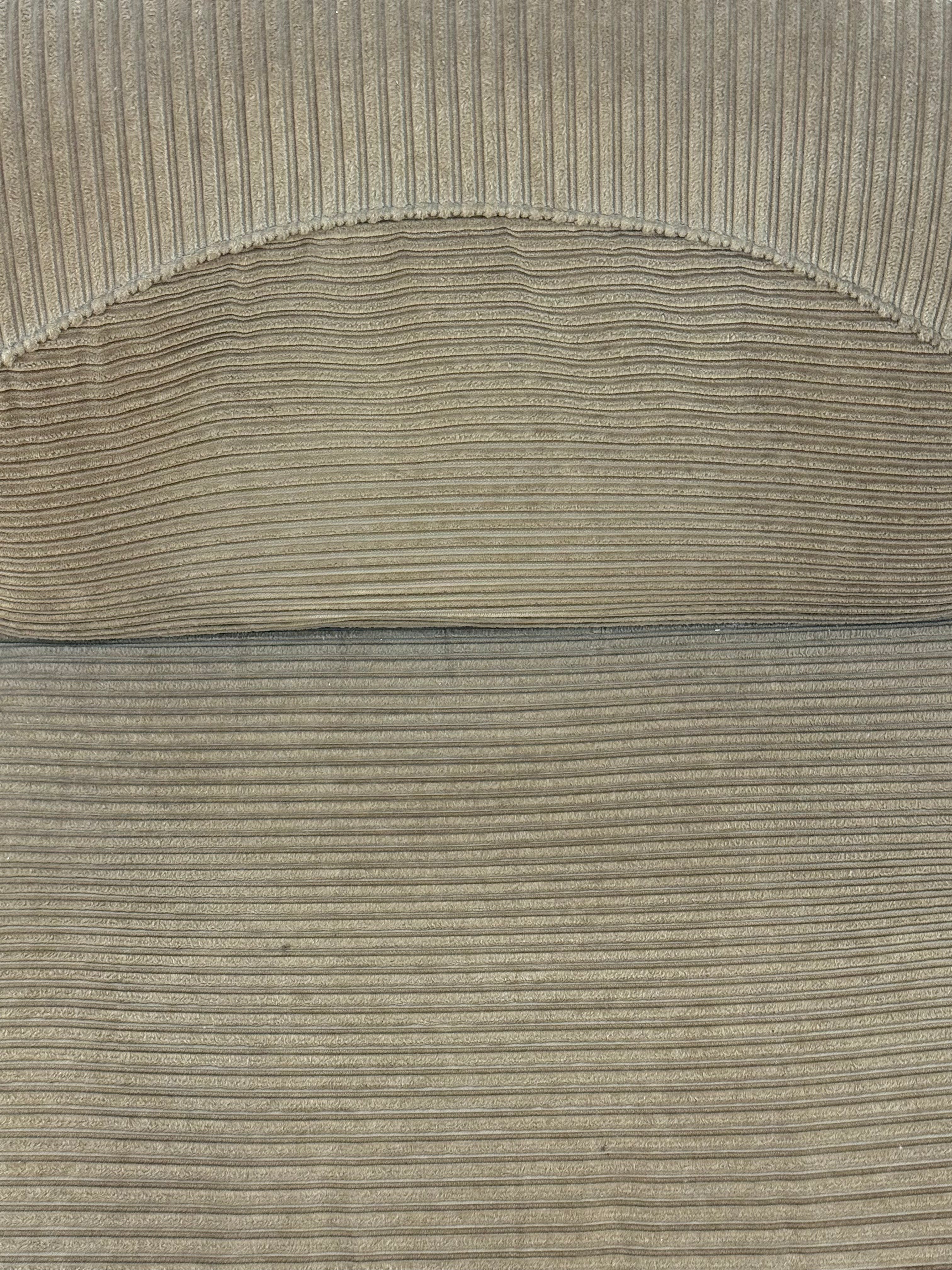 Chauffeuse Space age (1 sur 3), 1970-1980