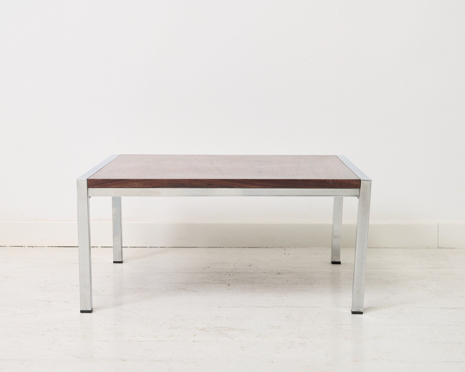 Table basse en chrome et en palissandre, 1970s