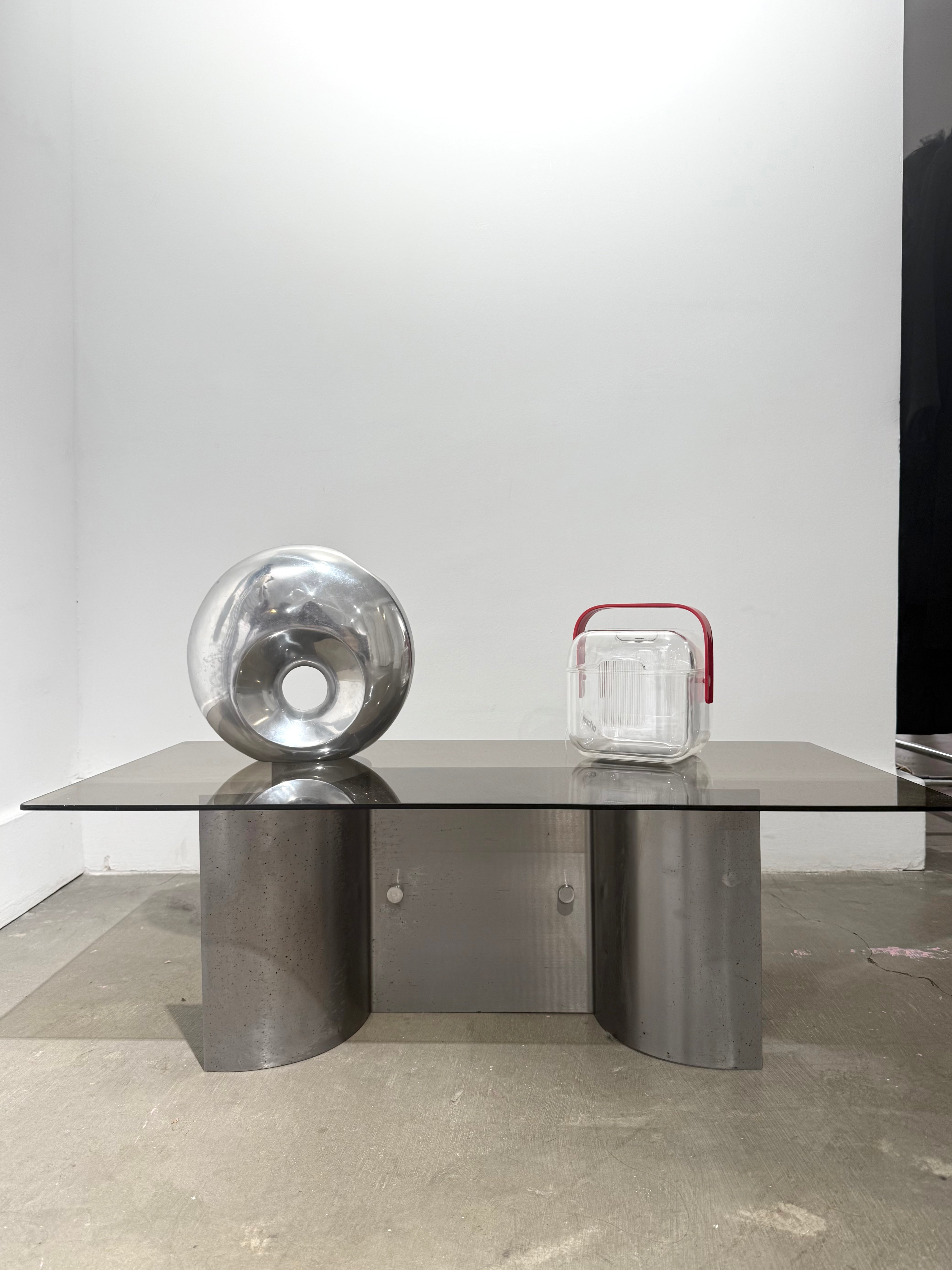 Table basse, dlg François Monnet, 1970s