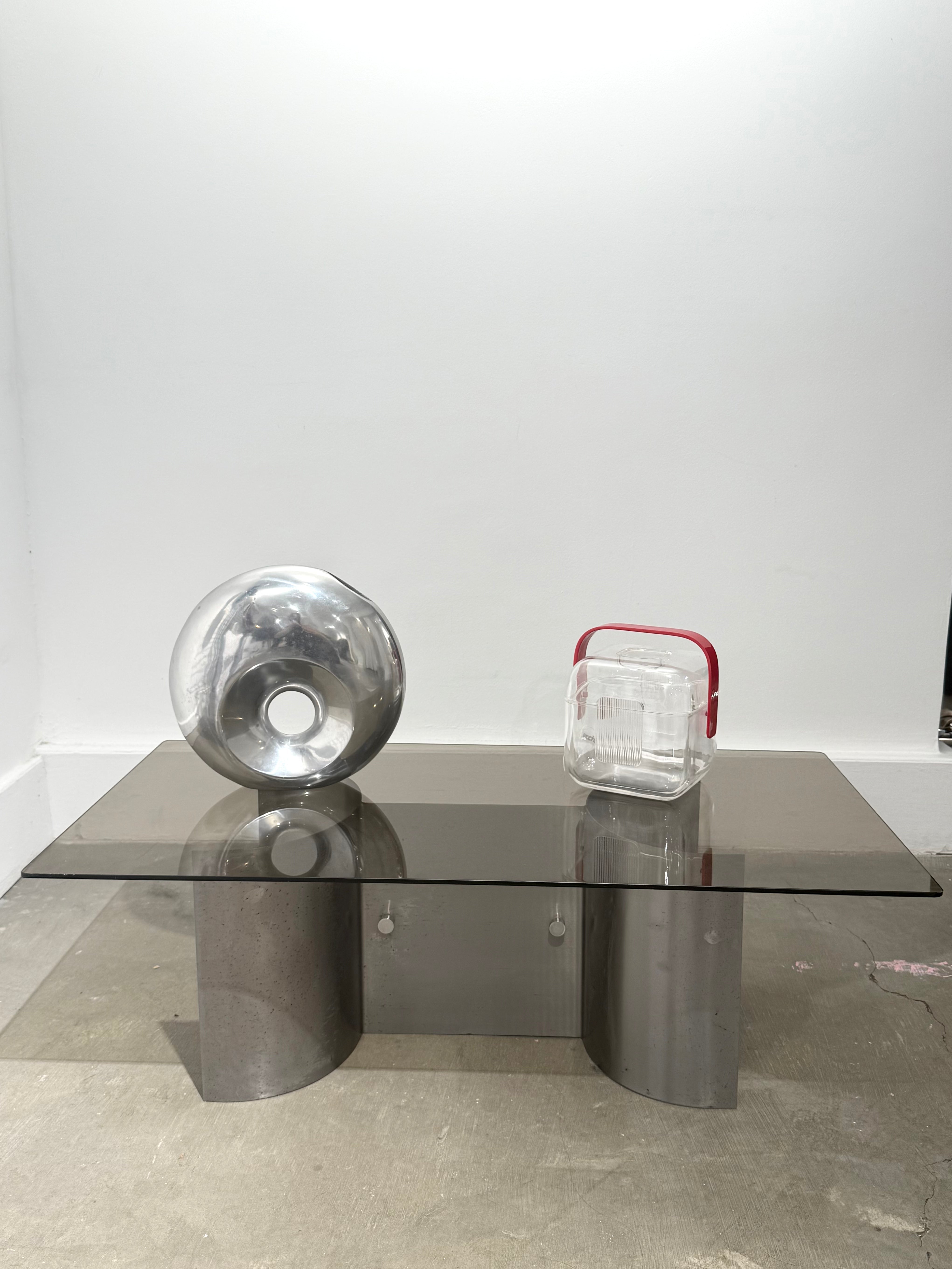 Table basse, dlg François Monnet, 1970s