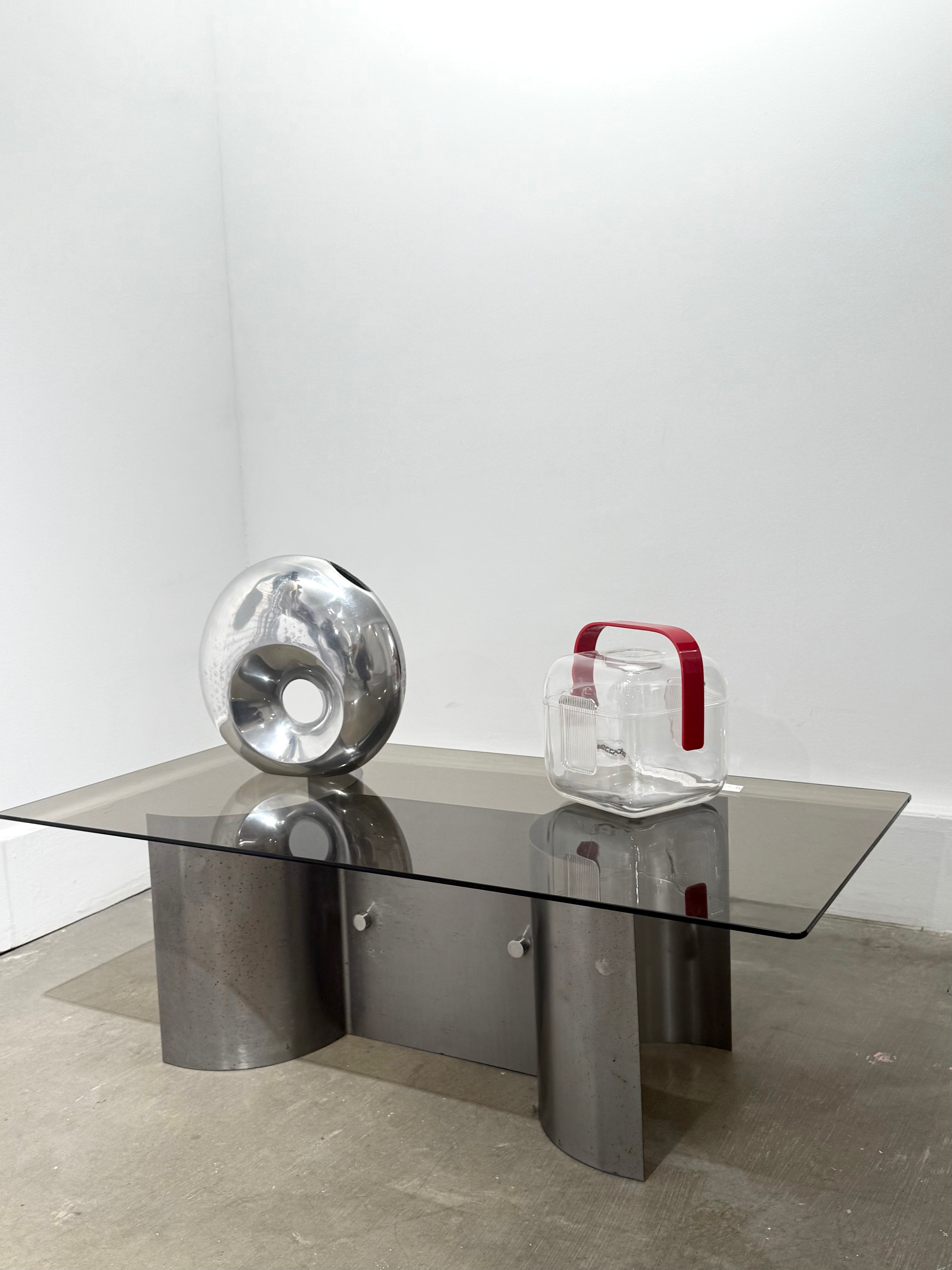 Table basse, dlg François Monnet, 1970s