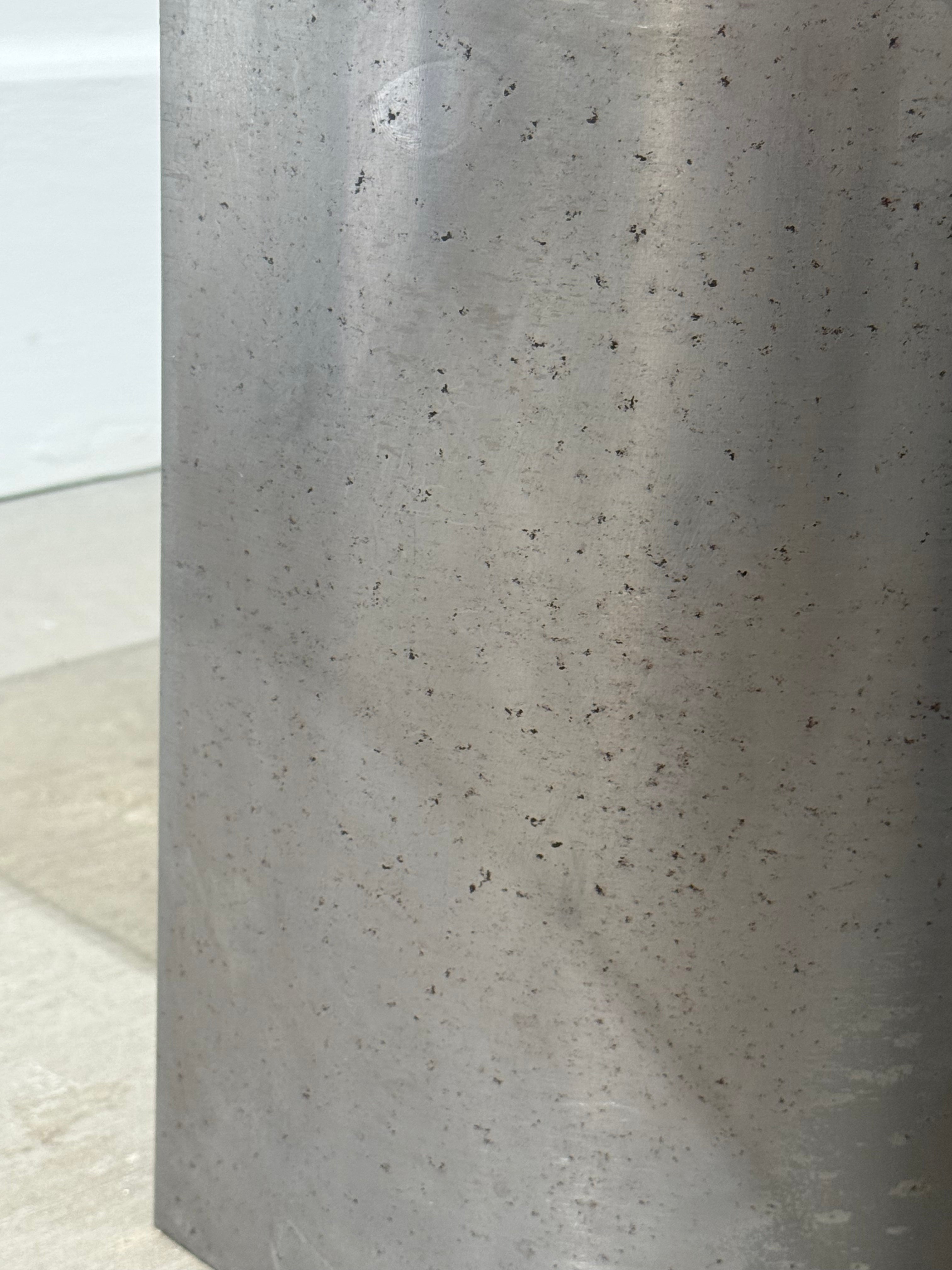 Table basse, dlg François Monnet, 1970s