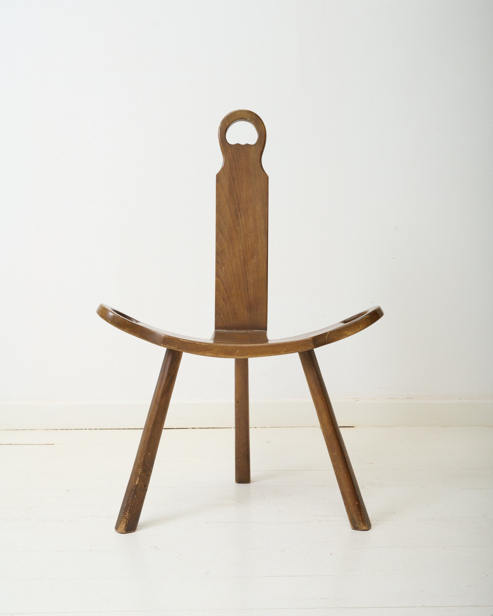 Chaise tripode brutaliste, 1970s