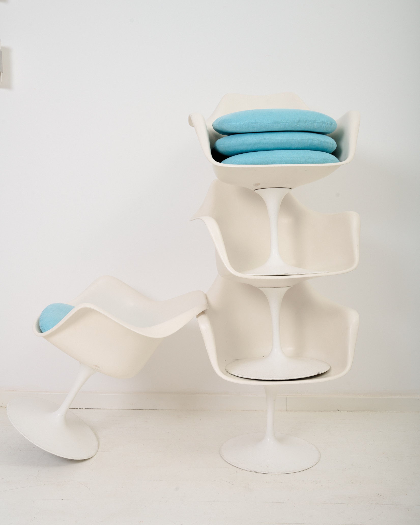 Paire de fauteuils "Tulip" (1 sur 2),  Eero Saarinen, Knoll international