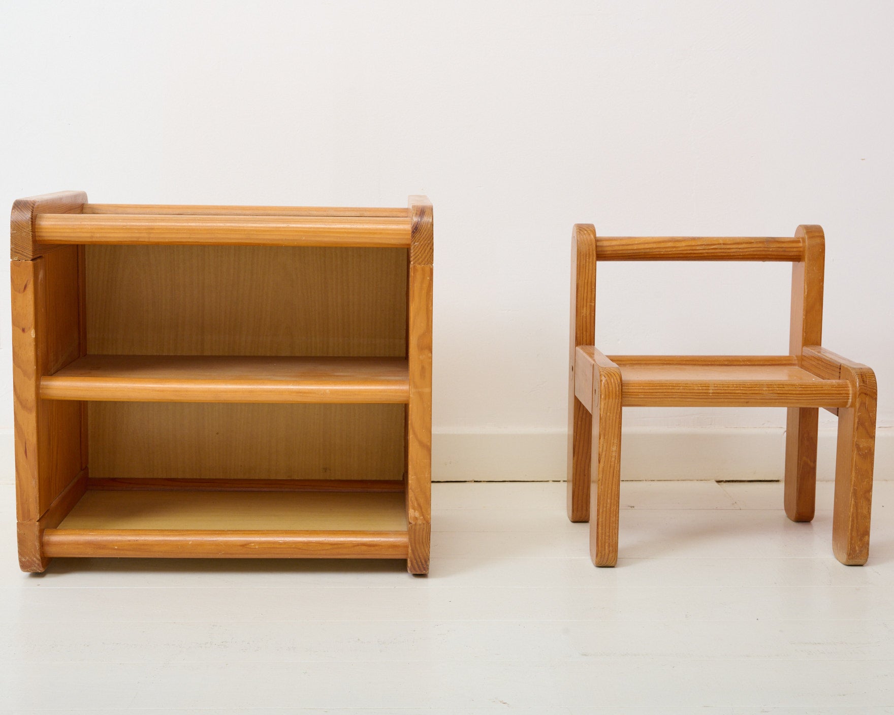 Meuble et chaise enfant, Baumann, 1980