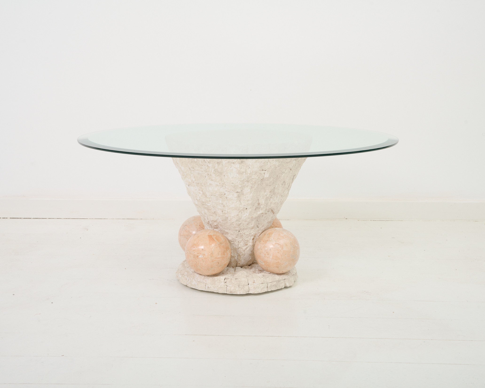 Table basse ronde en verre et pierre, 1970s