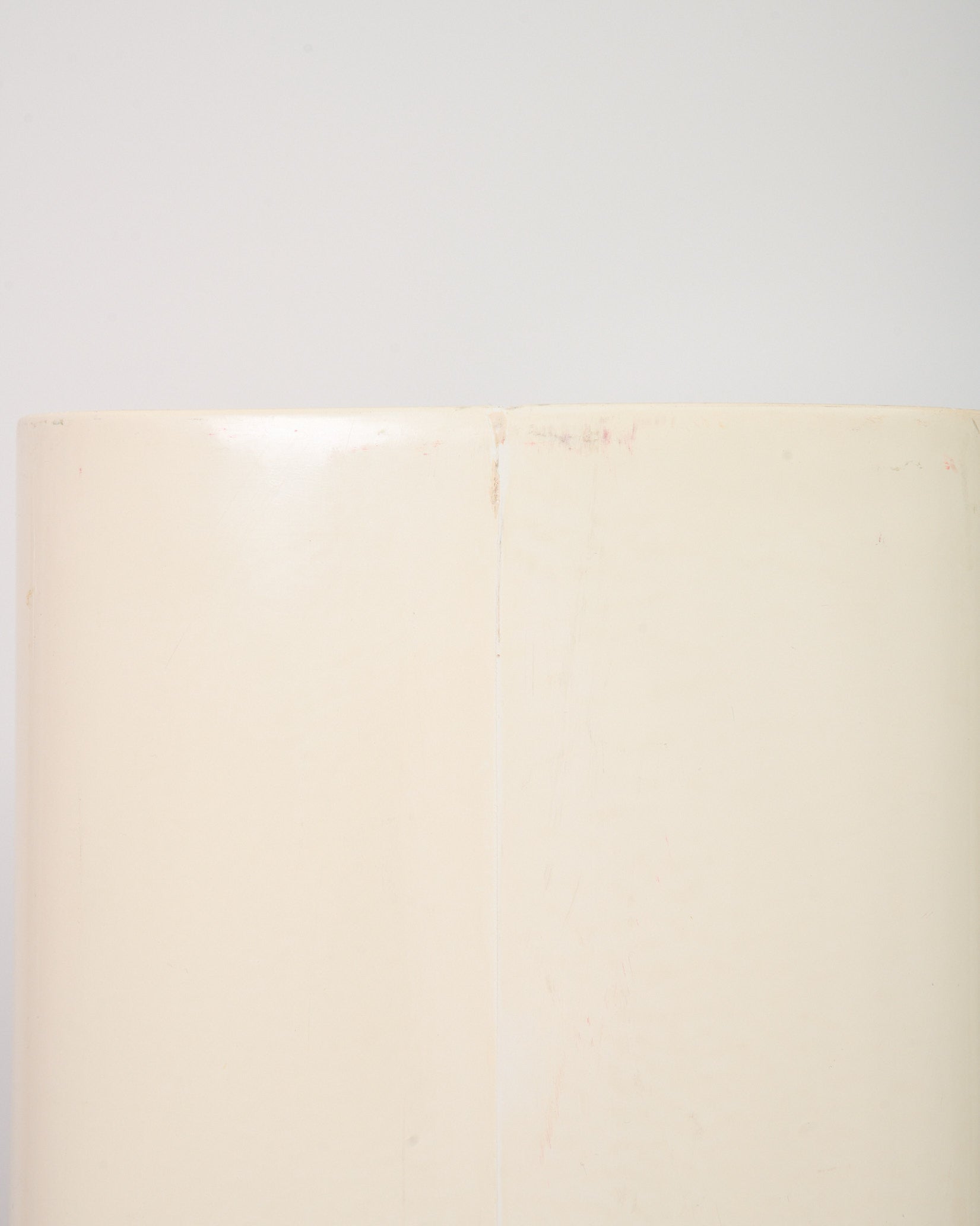 Colonne "Totem" blanc, Valeric Doubroucinskis, Rodier 1970s