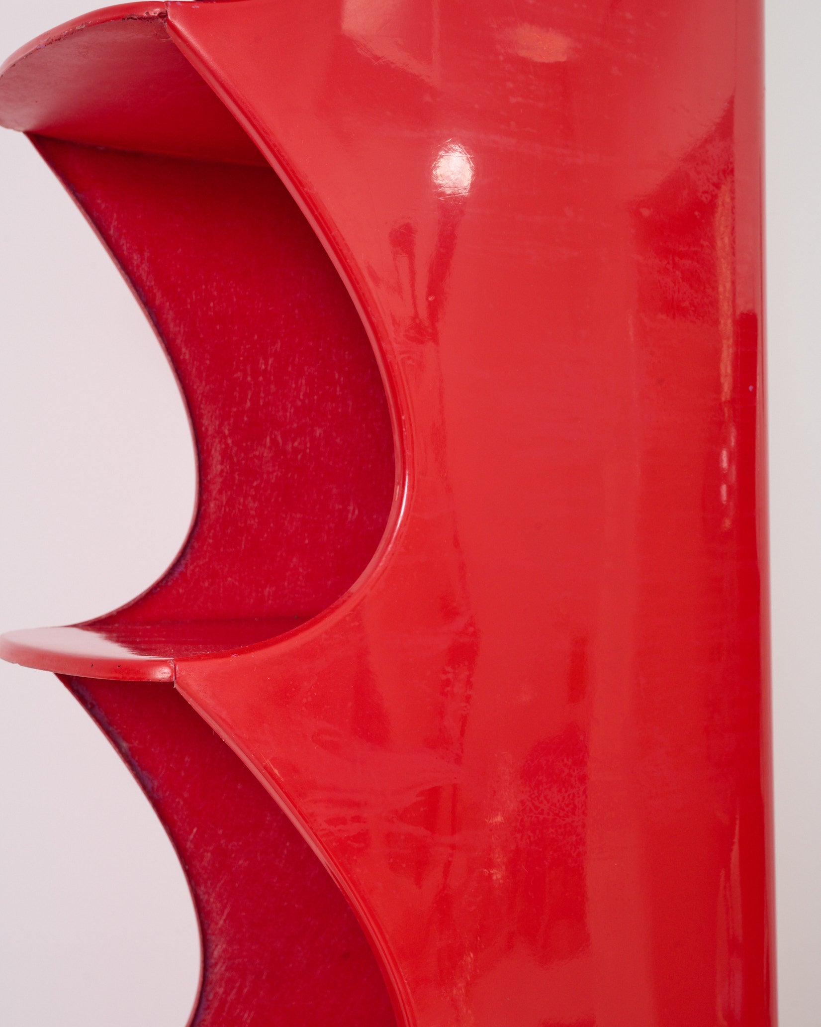 Colonne "Totem" rouge, Valeric Doubroucinskis, Rodier 1970s
