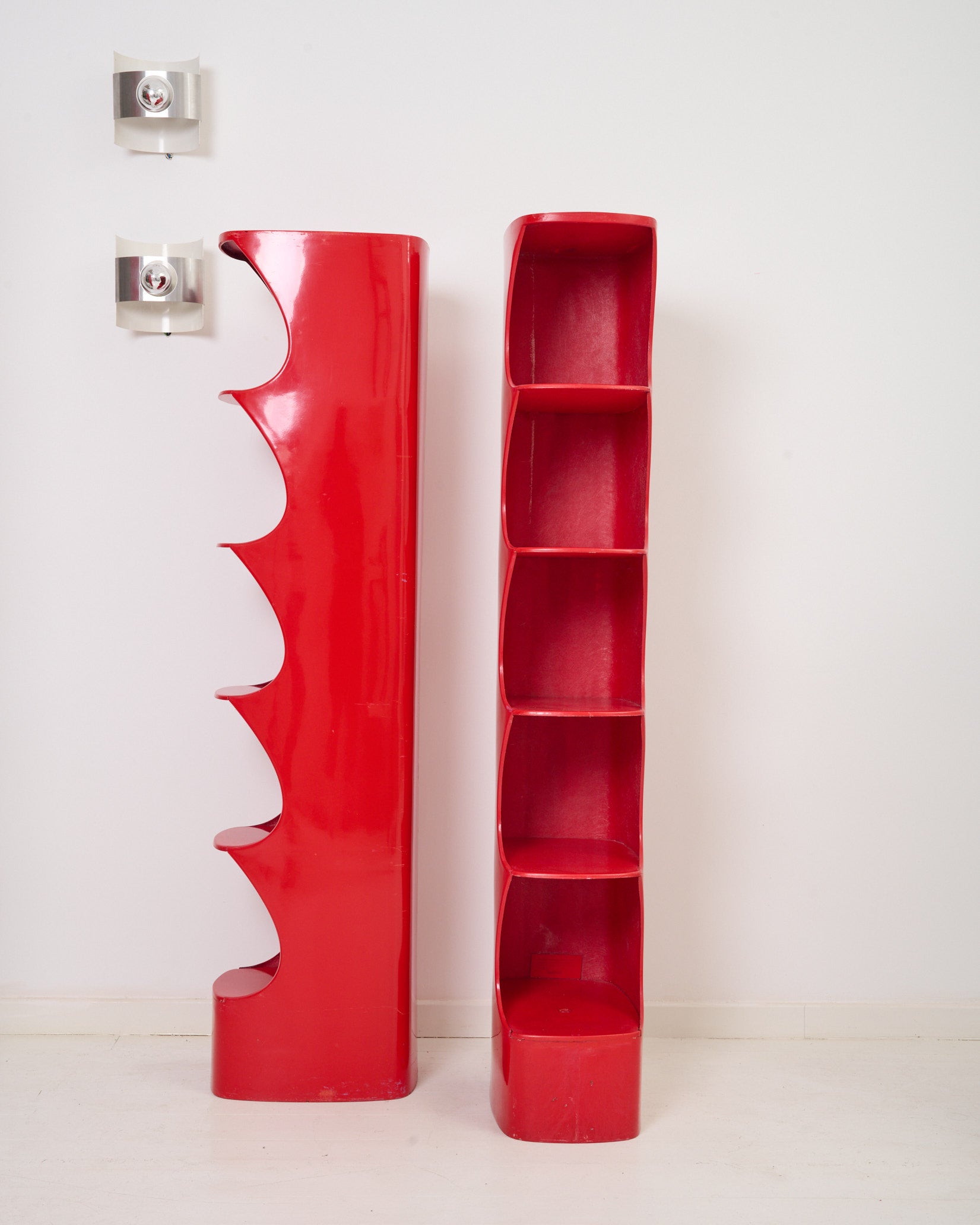 Colonne "Totem" rouge, Valeric Doubroucinskis, Rodier 1970s