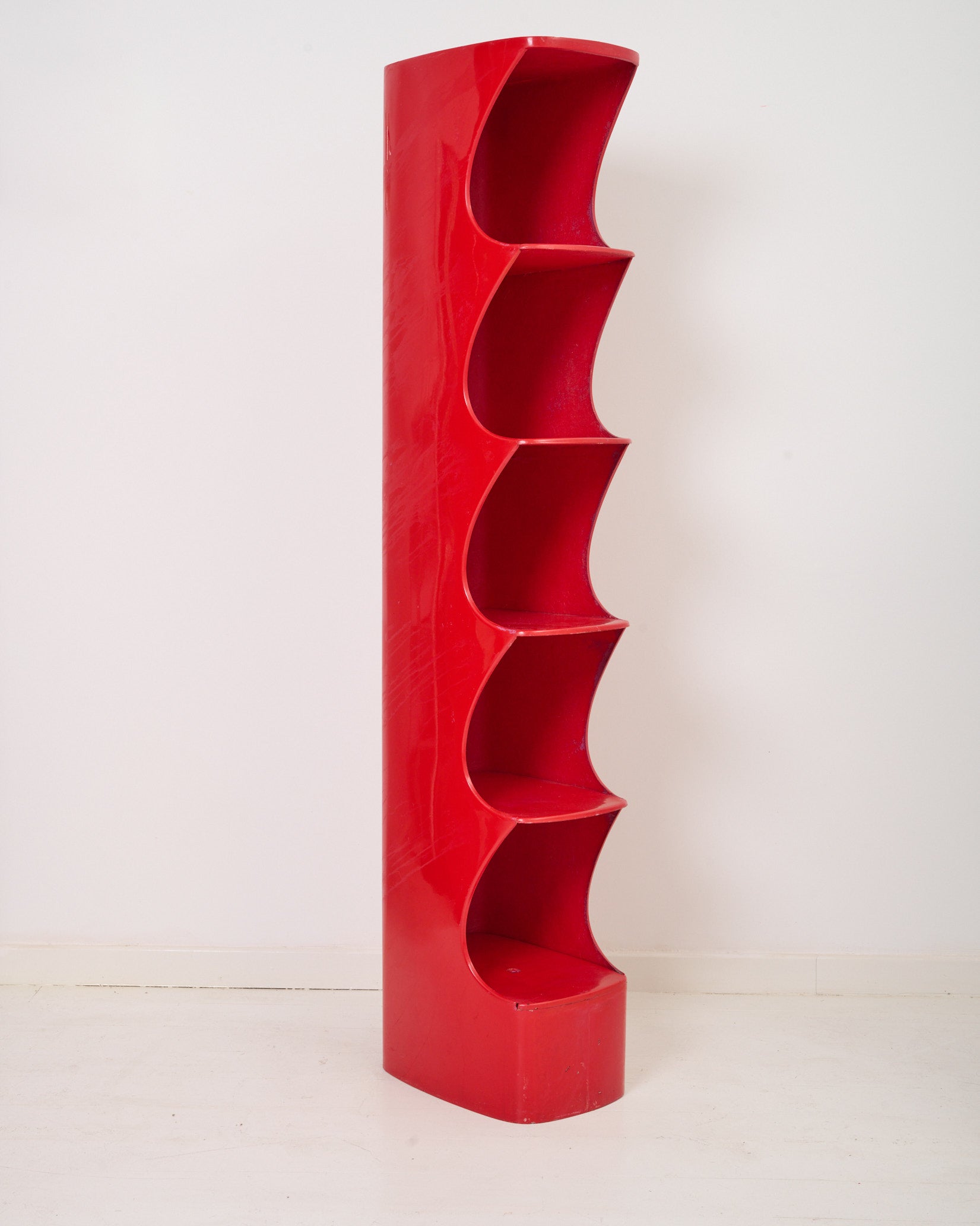 Colonne "Totem" rouge, Valeric Doubroucinskis, Rodier 1970s