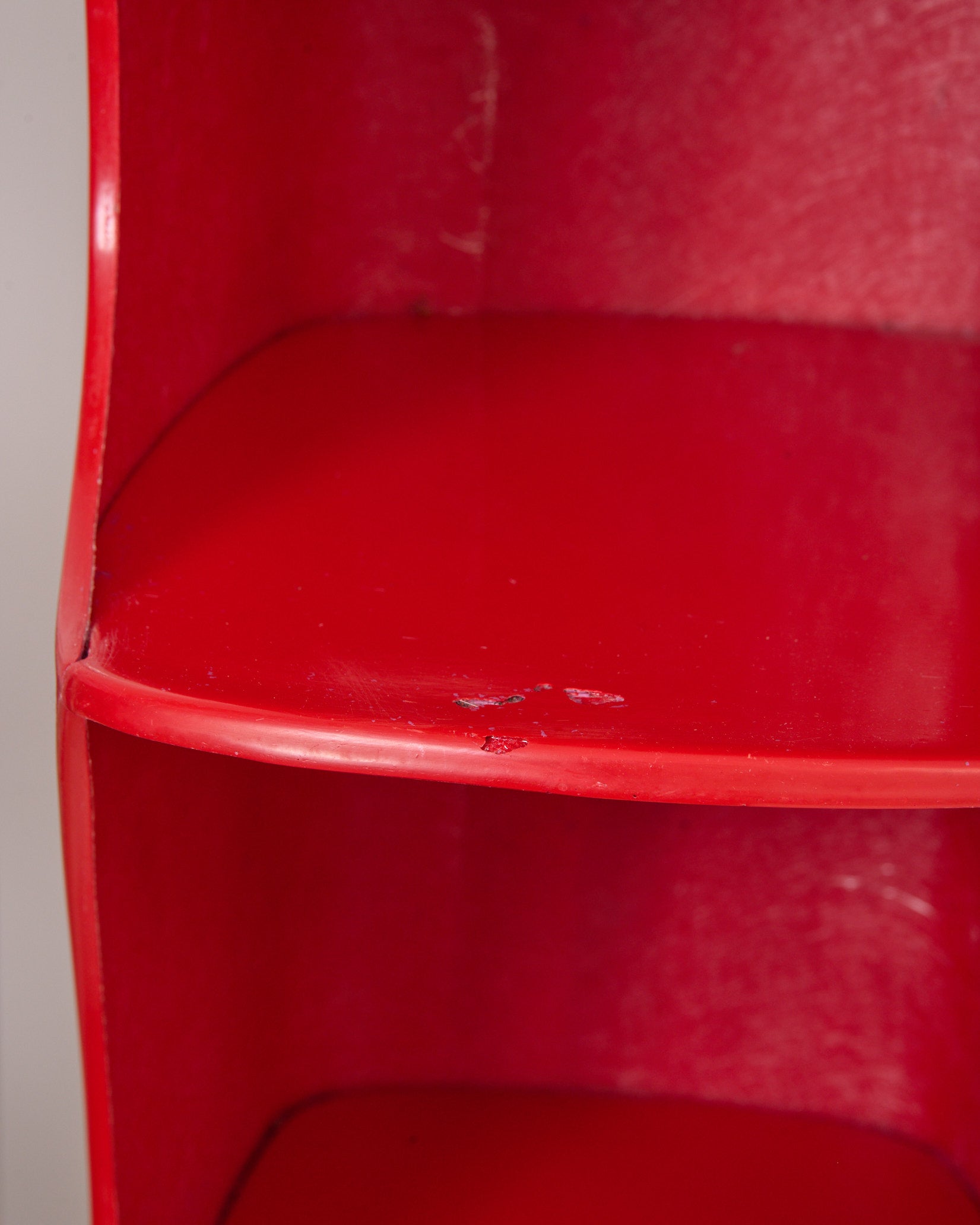 Colonne "Totem" rouge, Valeric Doubroucinskis, Rodier 1970s