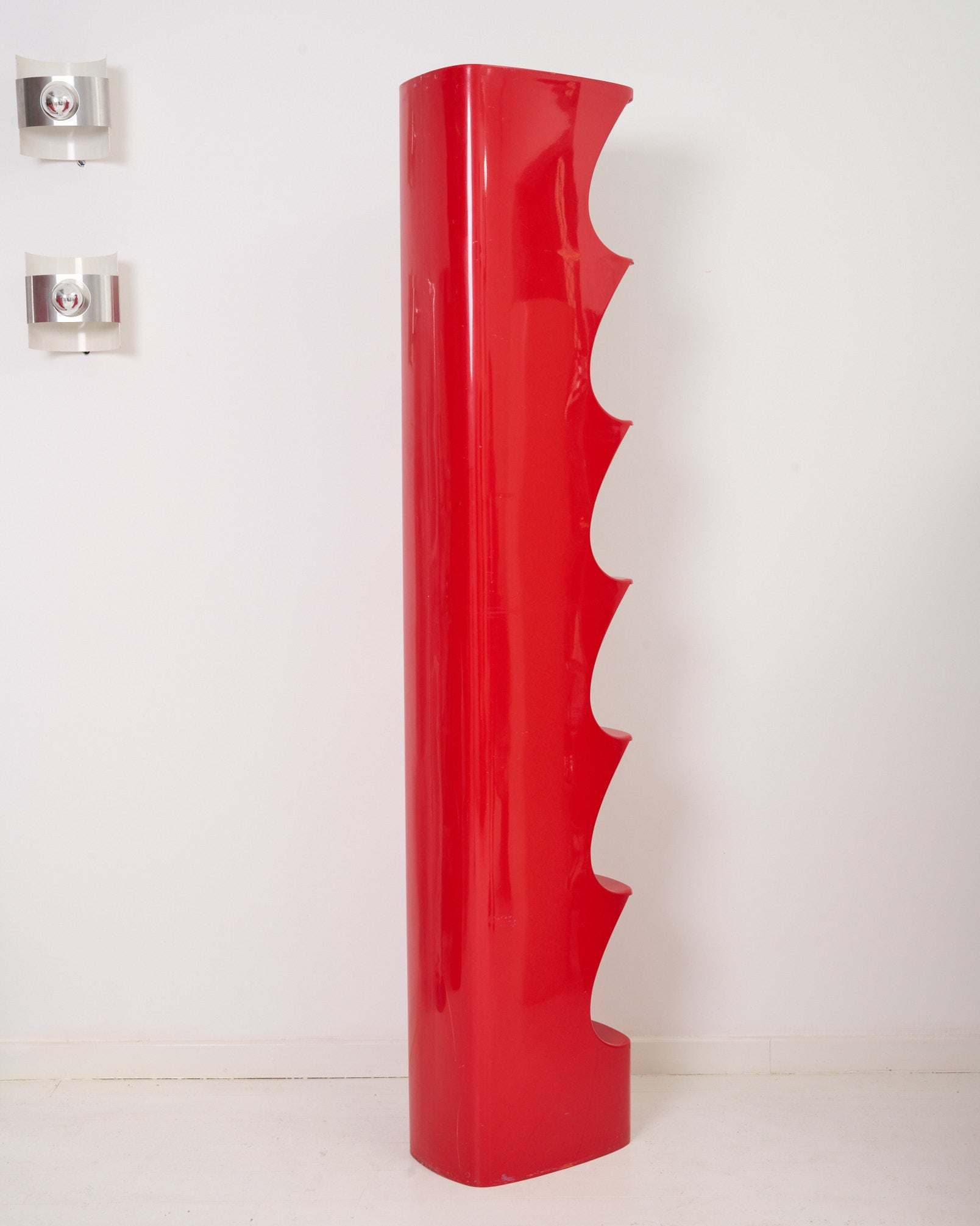 Colonne "Totem" rouge, Valeric Doubroucinskis, Rodier 1970s