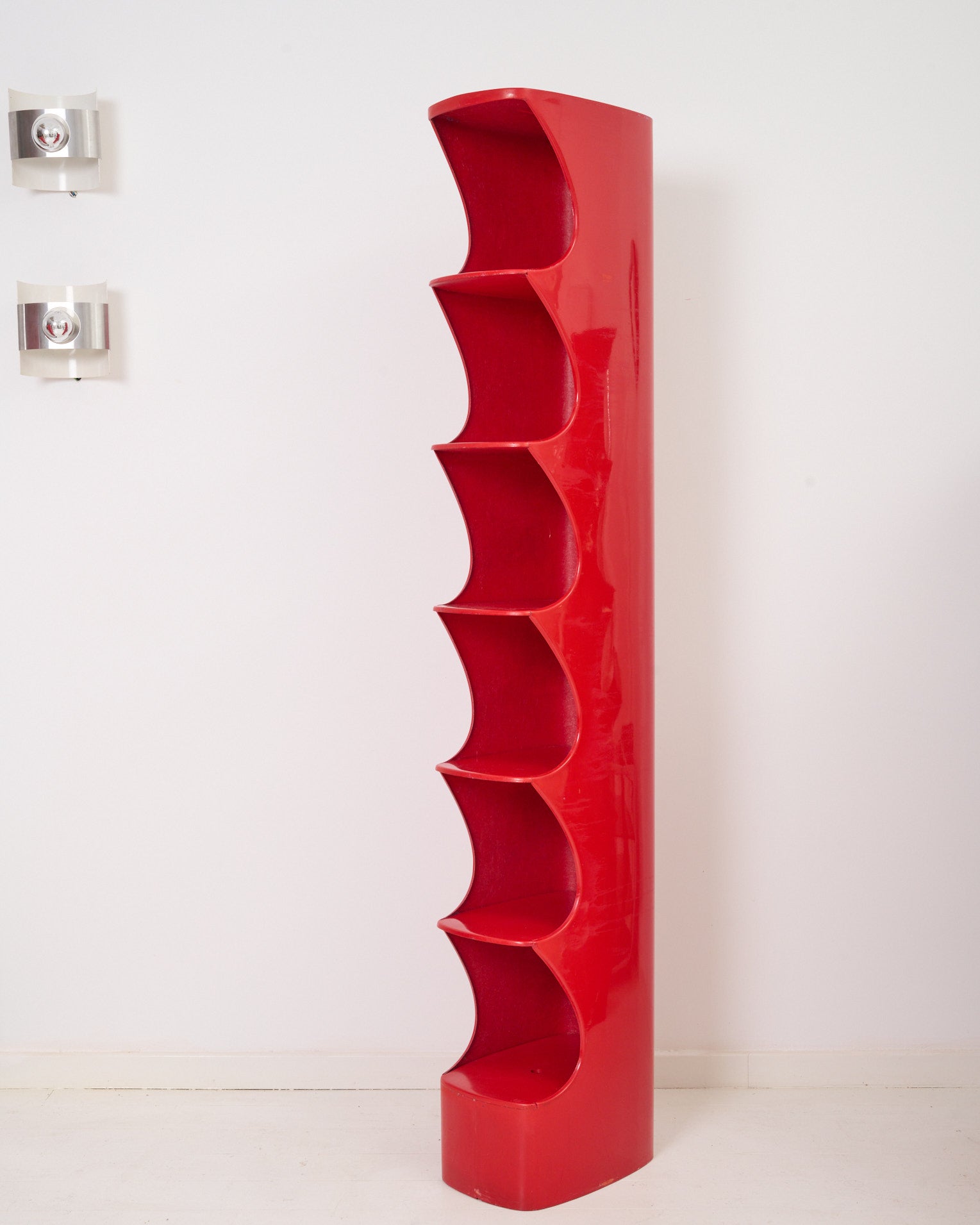 Colonne "Totem" rouge, Valeric Doubroucinskis, Rodier 1970s