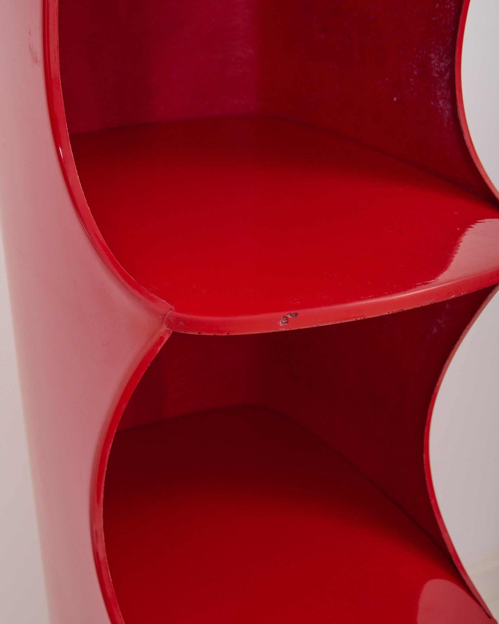 Colonne "Totem" rouge, Valeric Doubroucinskis, Rodier 1970s