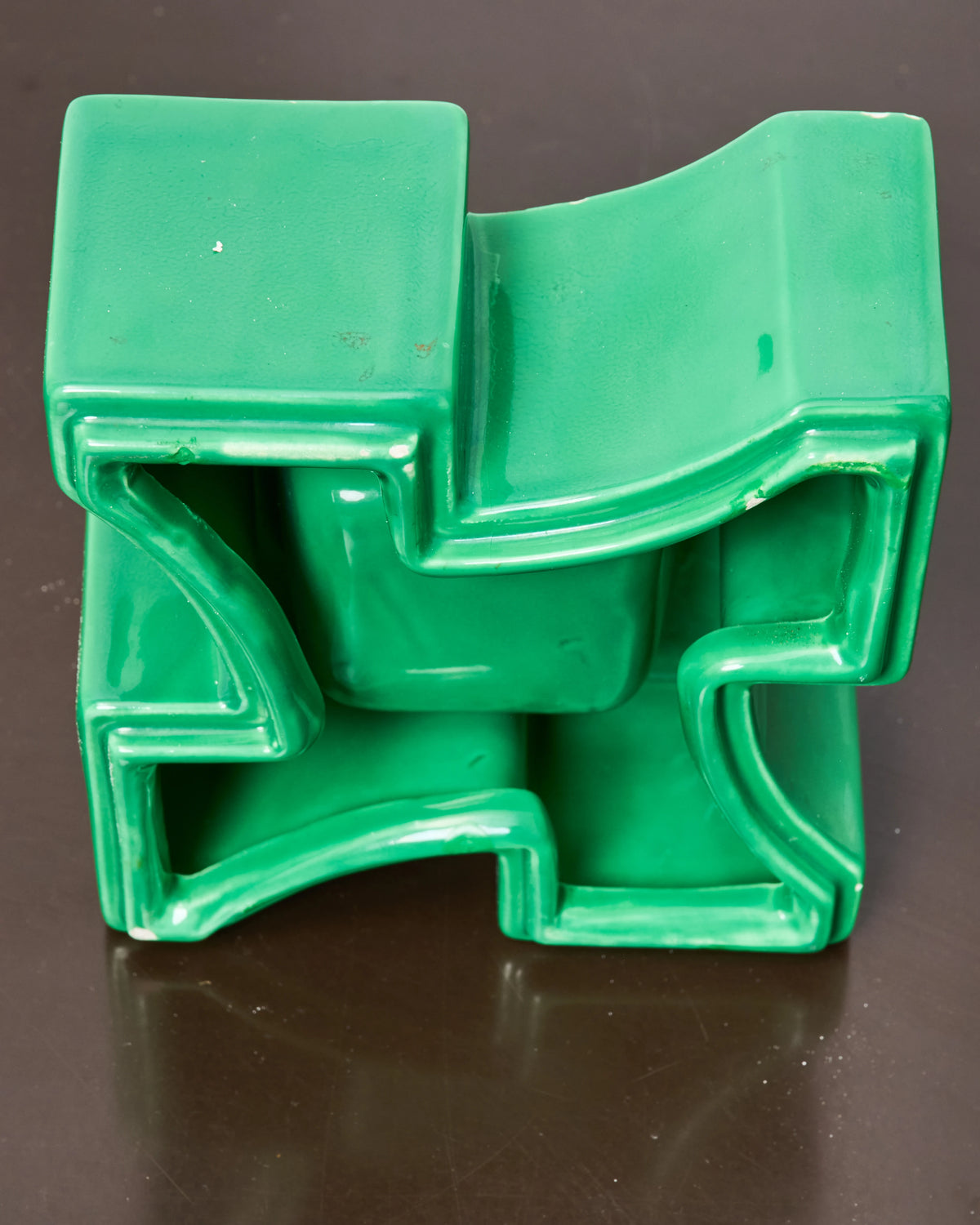 Vase ou vide poche géométrique en céramique vert, 1970s