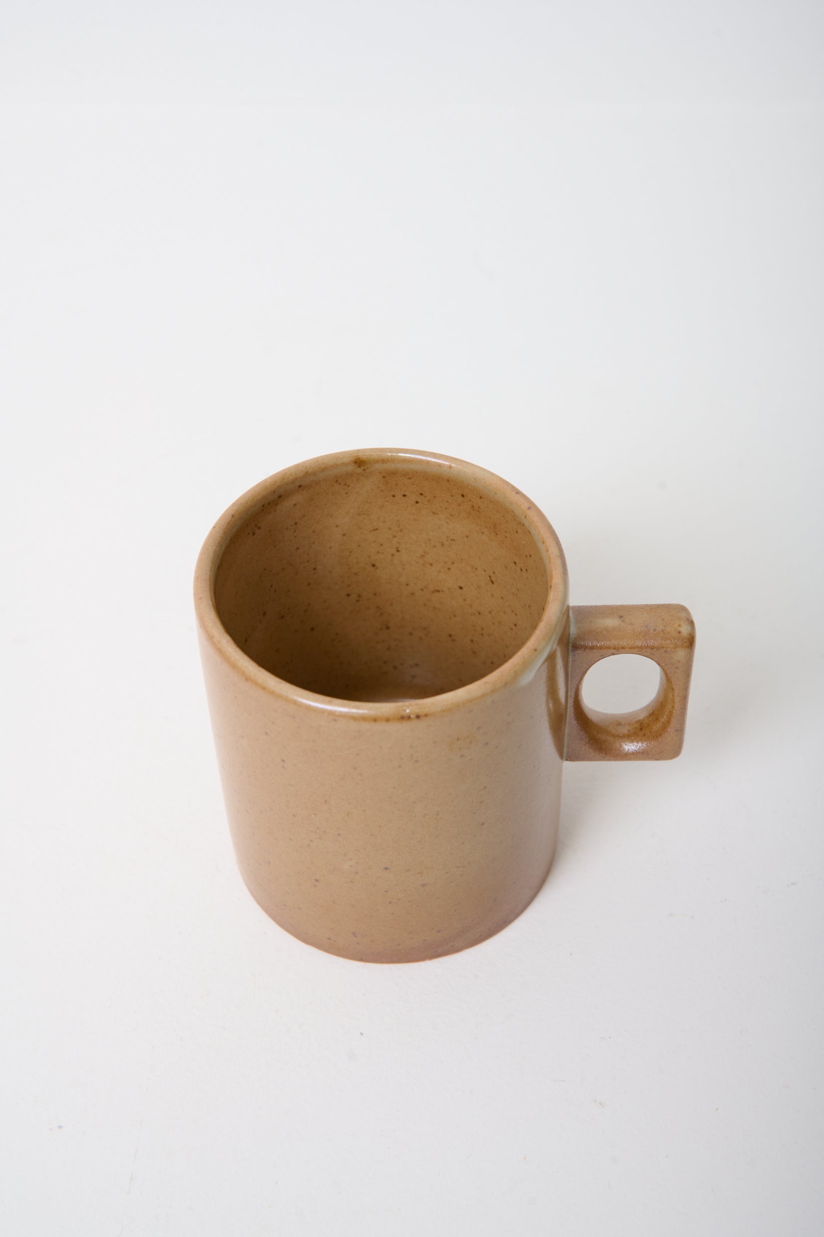 Ensemble de cinq tasses en grès de Brenne, 1970s