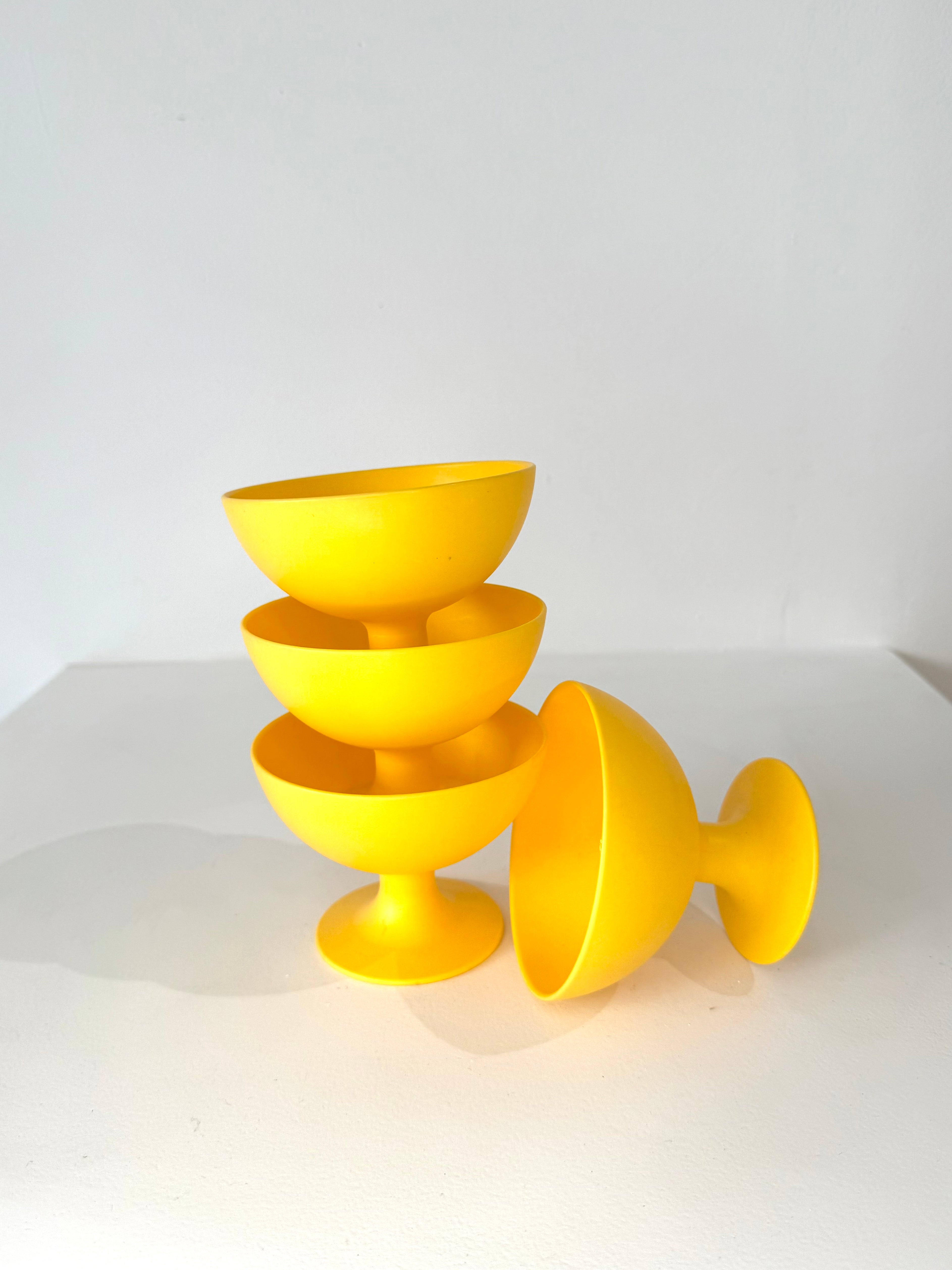 Coupes à desserts jaunes, Coza, 1960-1970
