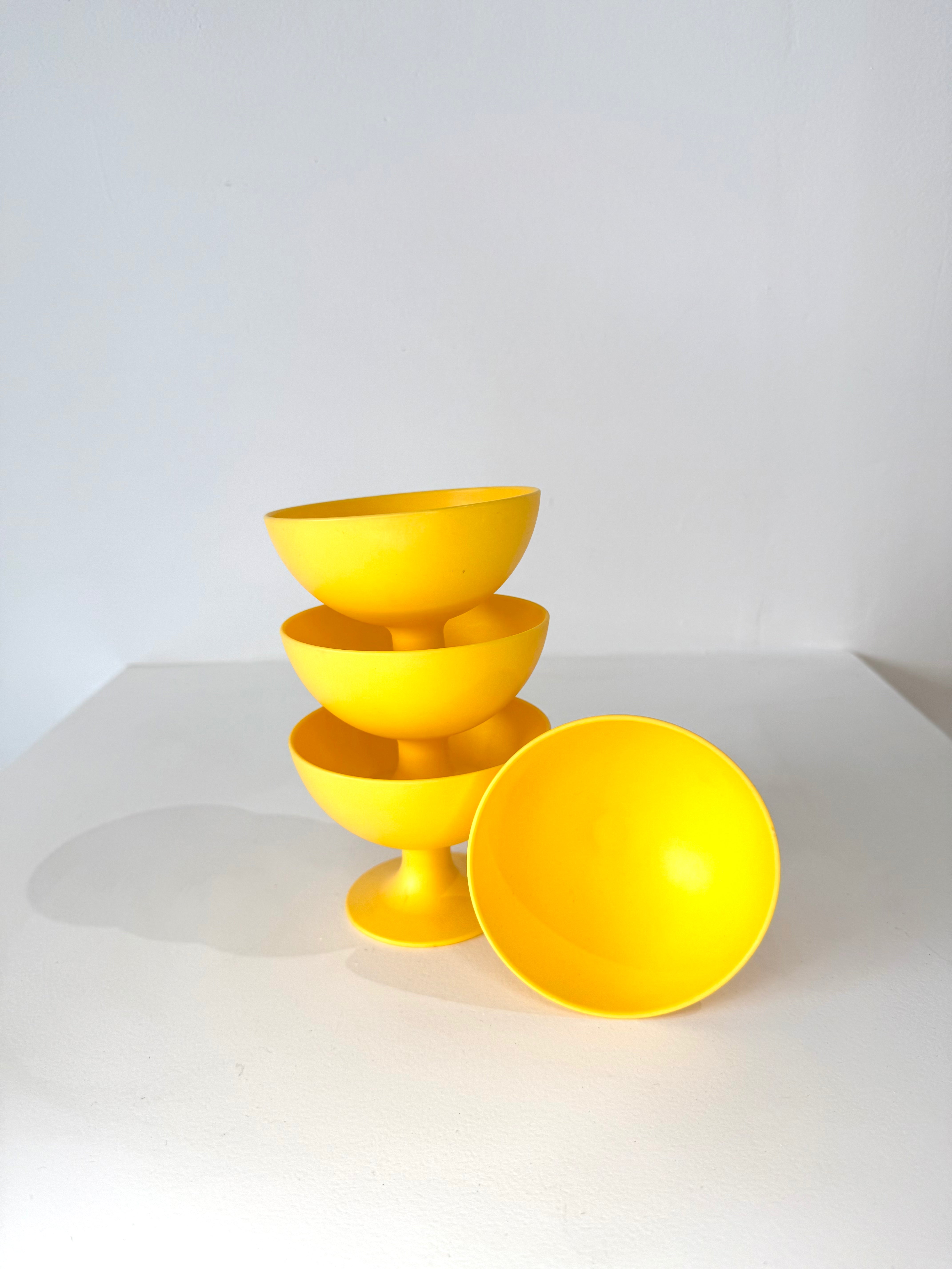 Coupes à desserts jaunes, Coza, 1960-1970