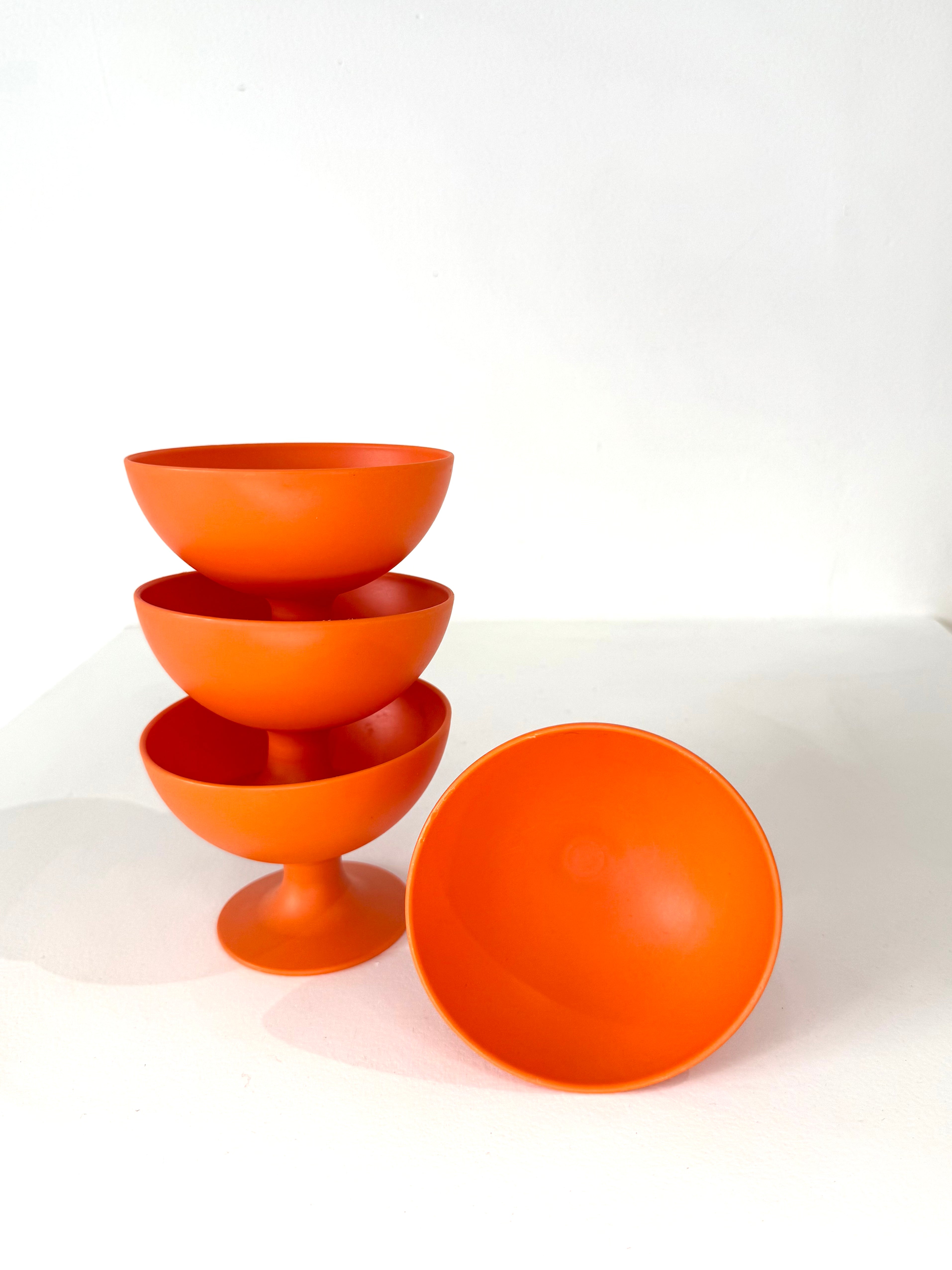 Coupes à desserts oranges, Coza, 1960-1970.