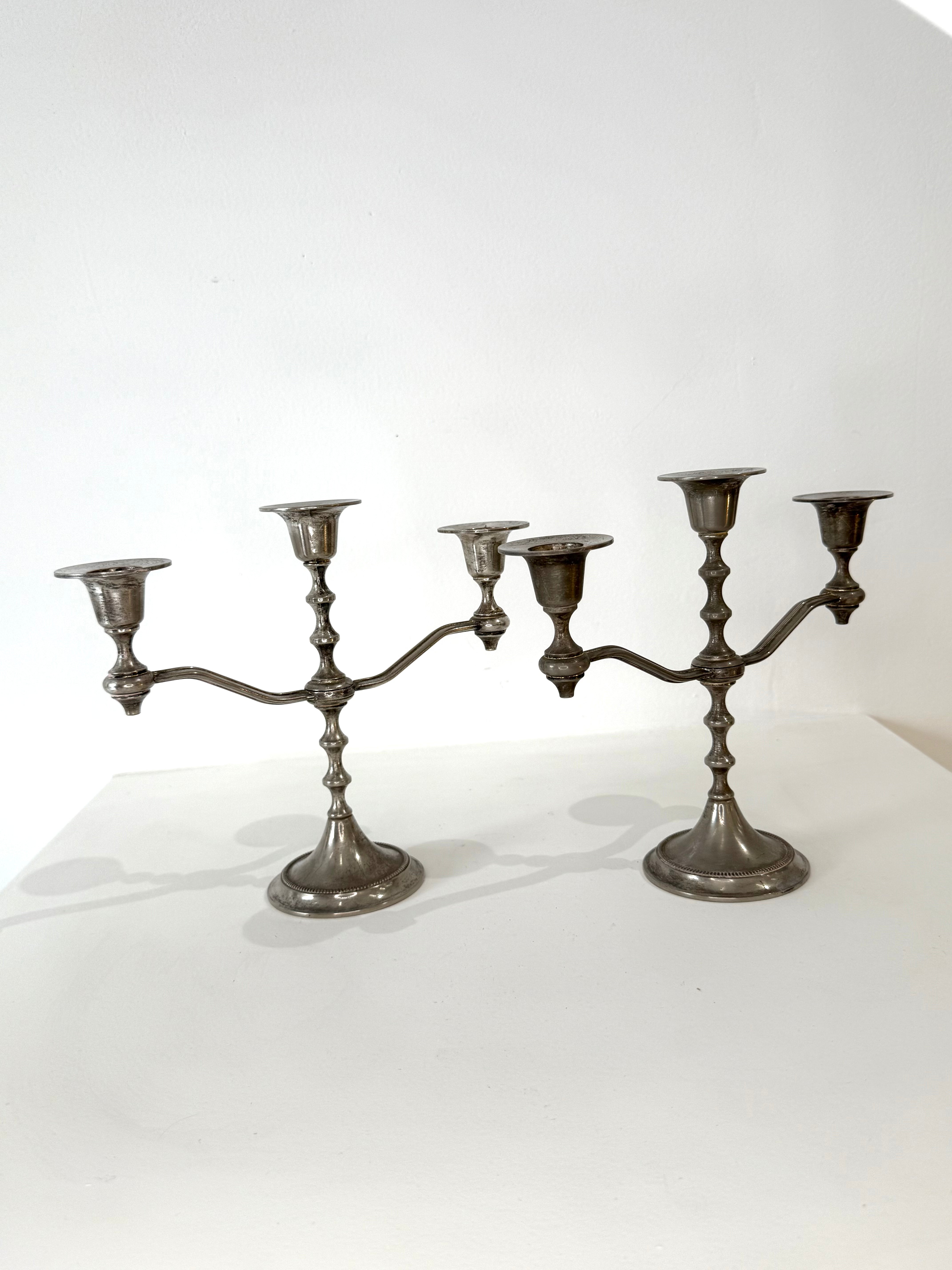 Paire de chandeliers